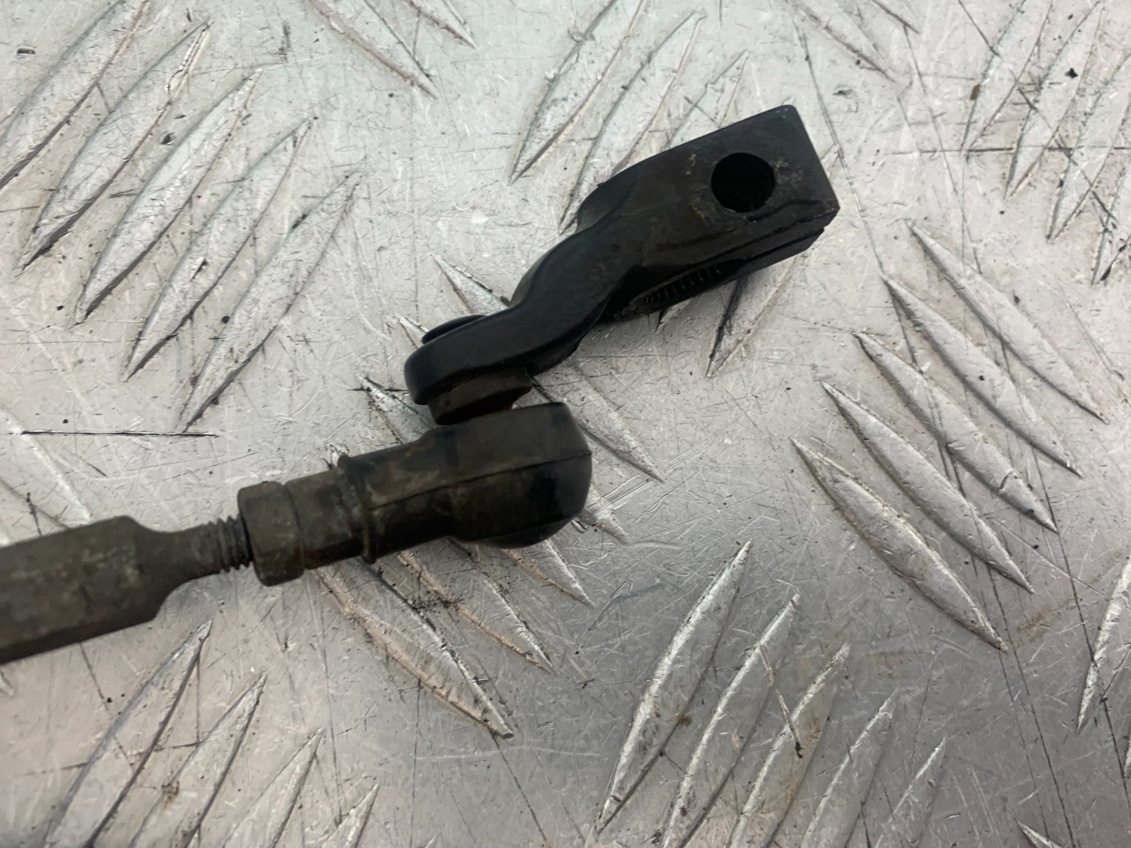 ROYAL ENFIELD HIMALAYAN 411 GEAR LEVER YEAR 2018-2023 (CMB1322)