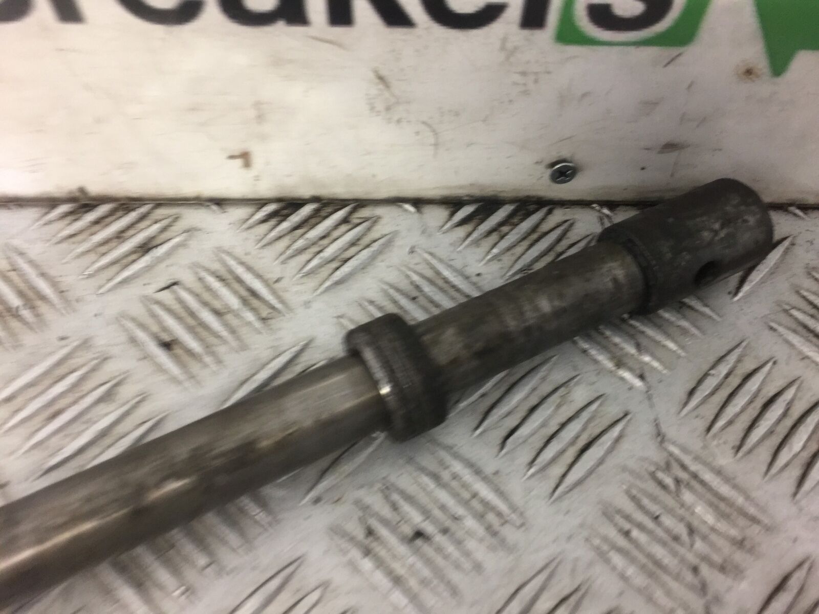 HONDA ST1100 ST 1100 PAN EUROPEAN REAR WHEEL SPINDLE  YEAR 1997 (STOCK NO 413)