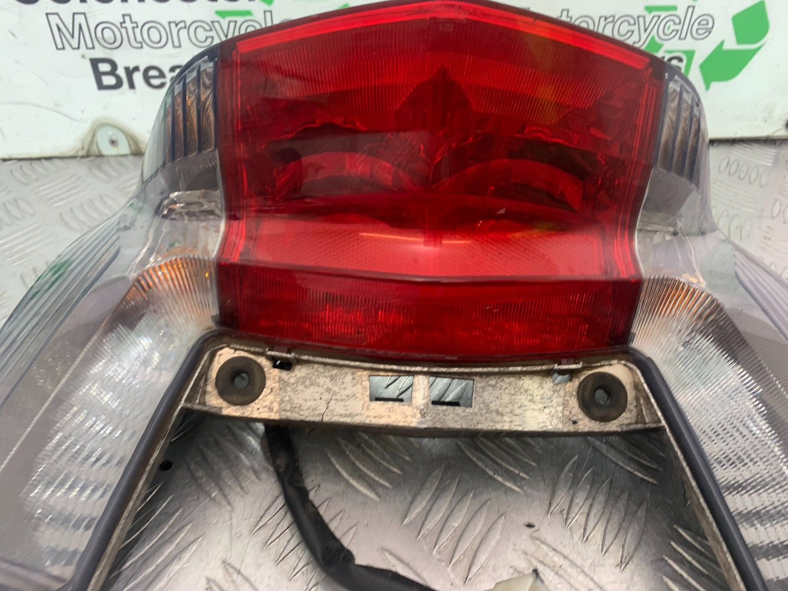 HONDA NT 700 V DEAUVILLE REAR LIGHT  YEAR 2006-2011 (CMB1211)