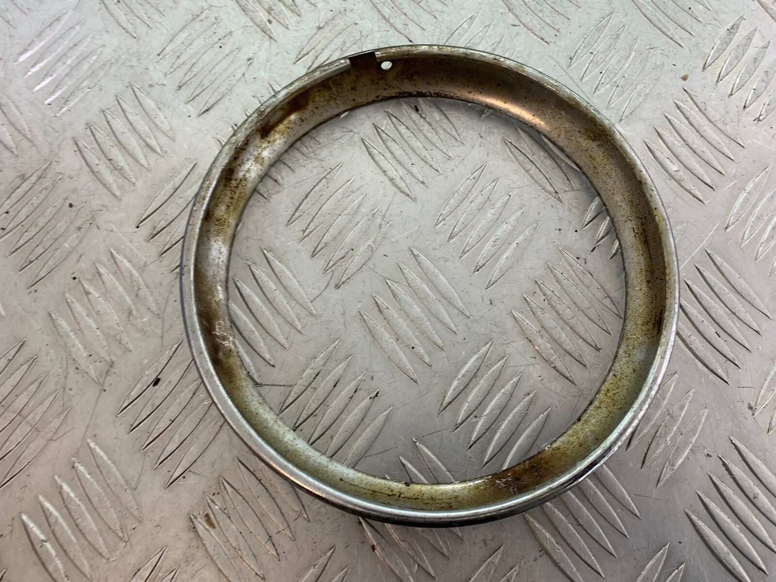 HONDA CX500 CX 500 HEADLIGHT RIM   YEAR 1978-81  (CMB1079)