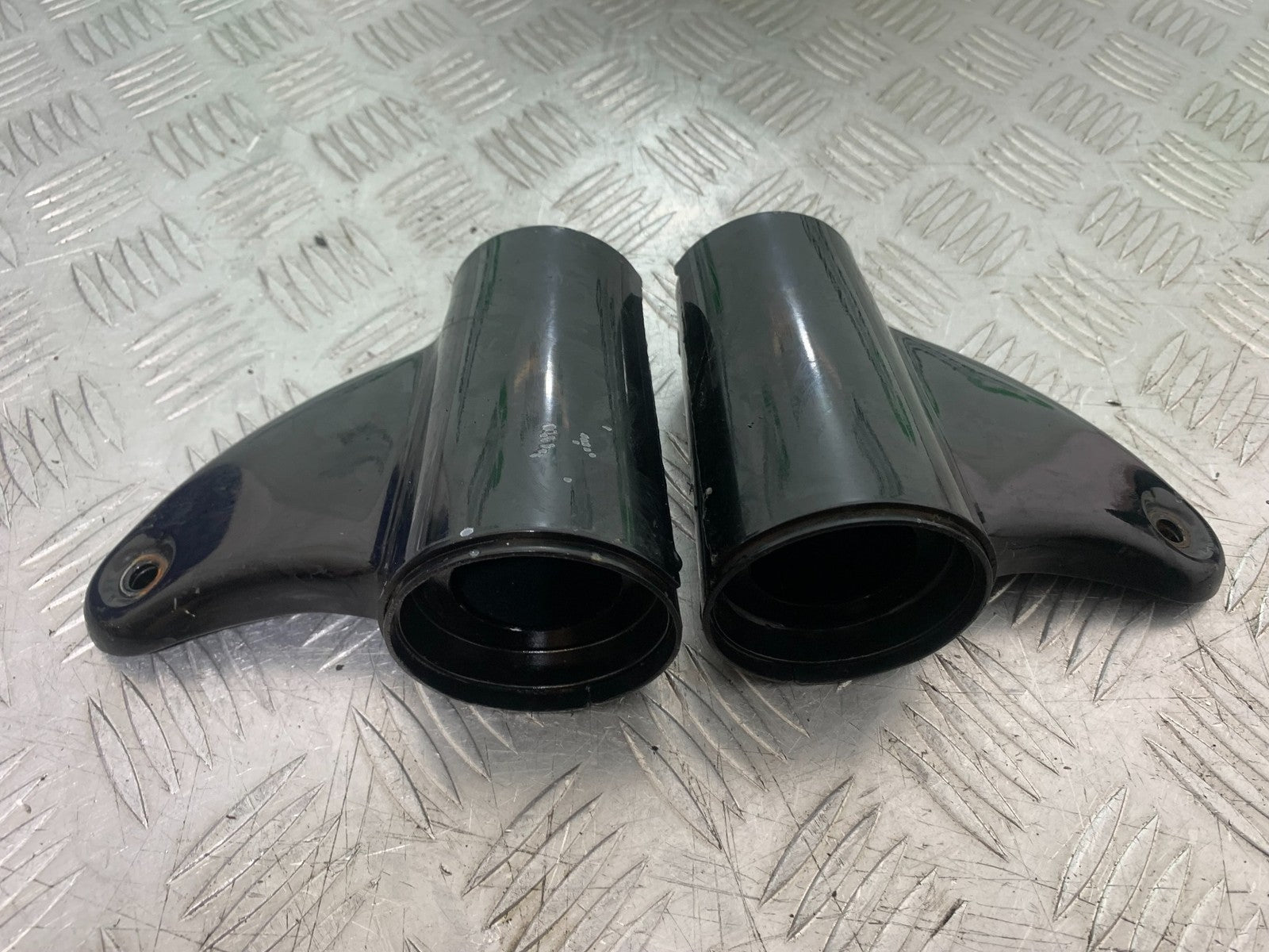 BSA 650 GOLD STAR HEADLIGHT BRACKETS  YEAR 2022-2025 (CMB1262)