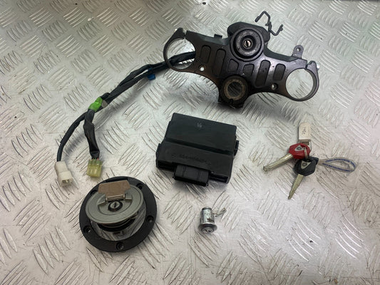 YAMAHA YZF R7 ECU LOCKS KEYS  YEAR 2022-2025 (CMB1255)