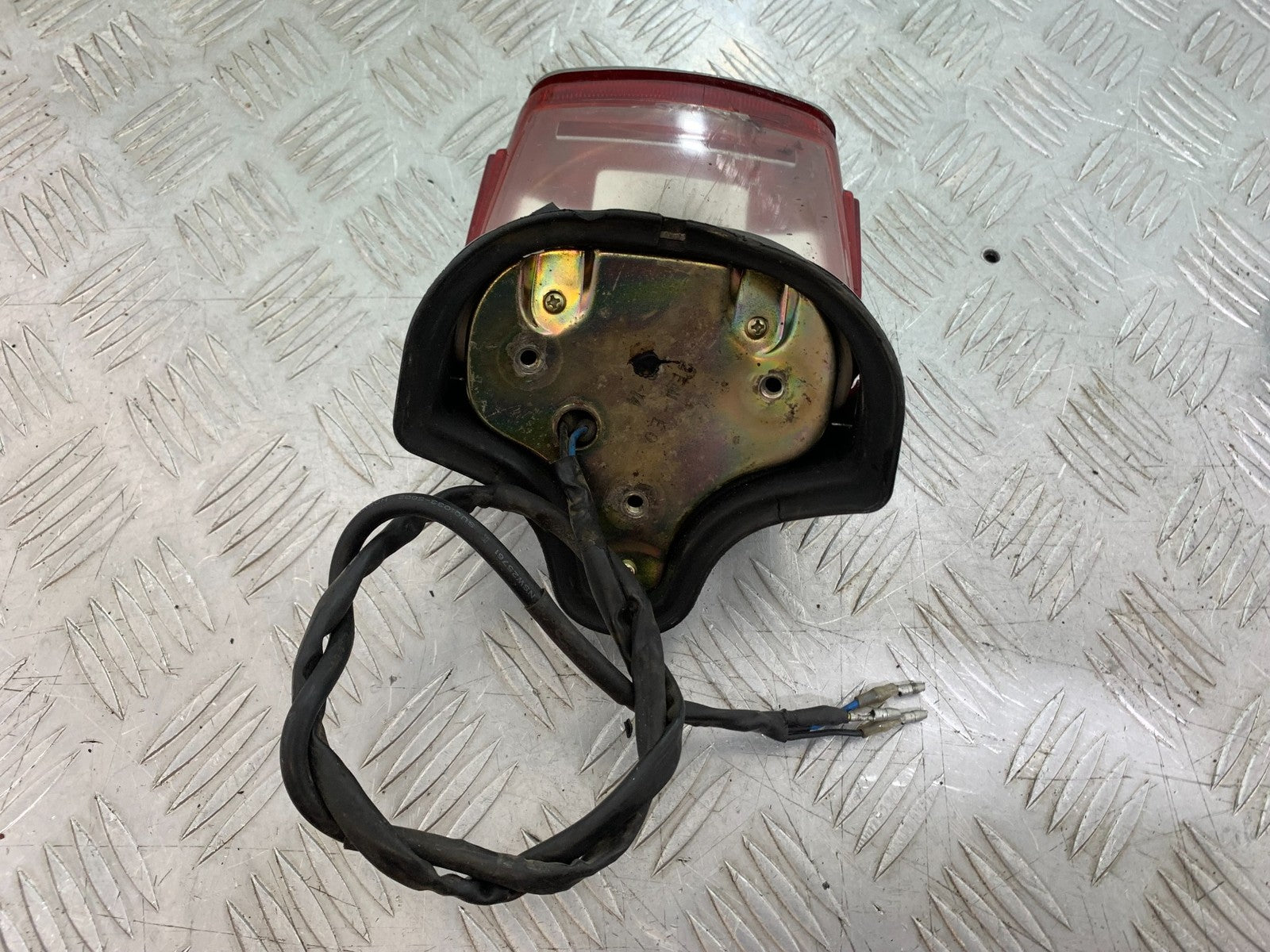 YAMAHA XV1100 XV 1100 VIRAGO REAR LIGHT 1990-1999 (CMB1190)