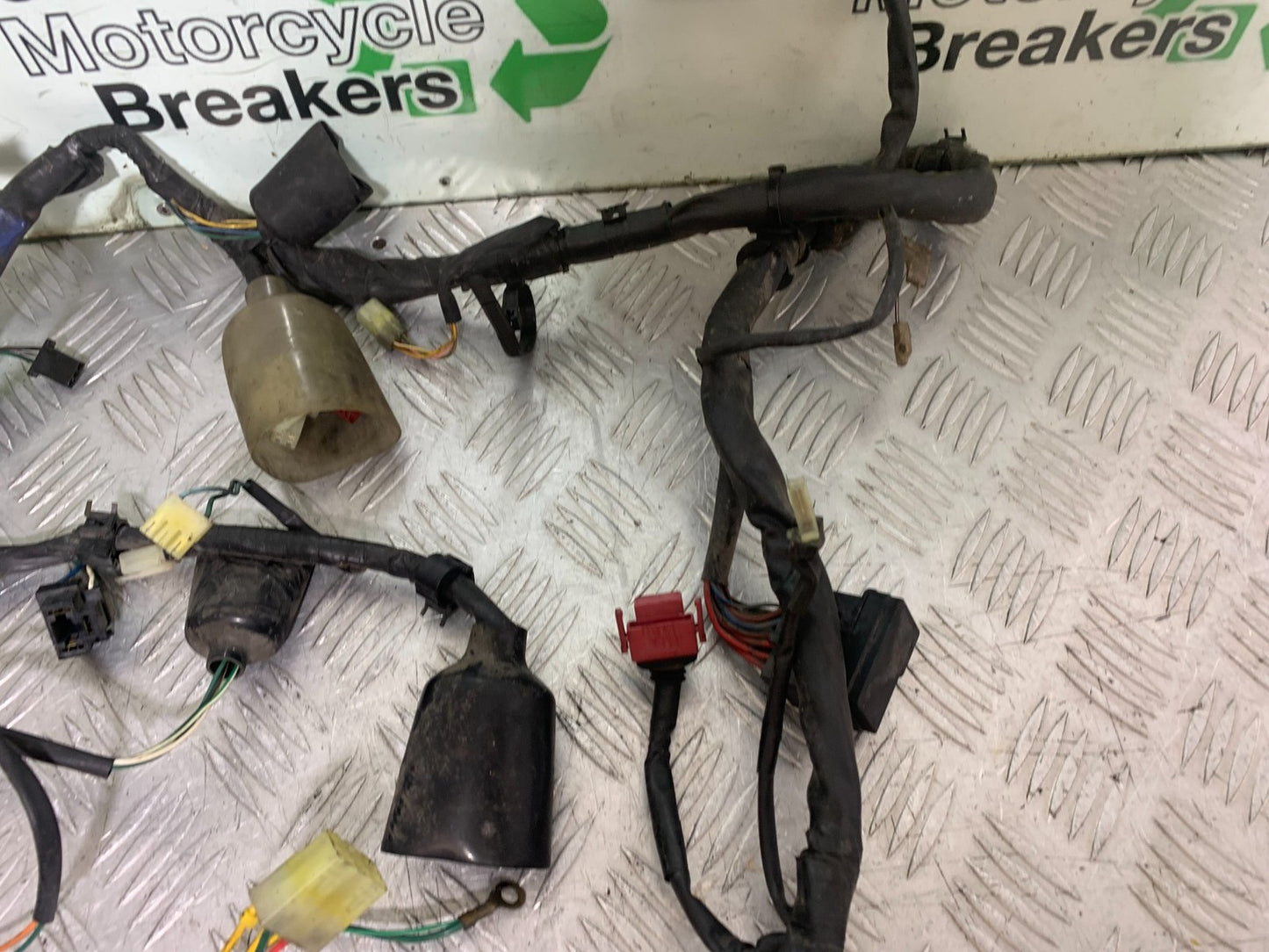 HONDA NT650 V DEAUVILLE WIRING LOOM  YEAR 1998-01(CMB1320)