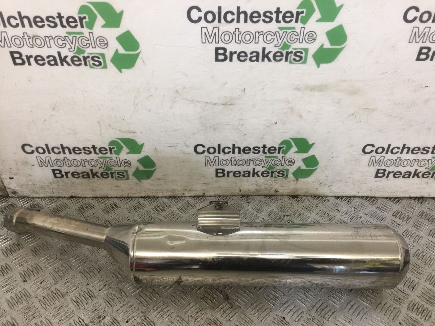 YAMAHA FJR1300 FJR 1300 LEFT SILENCER   YEAR 2001-05 (STOCK 814)
