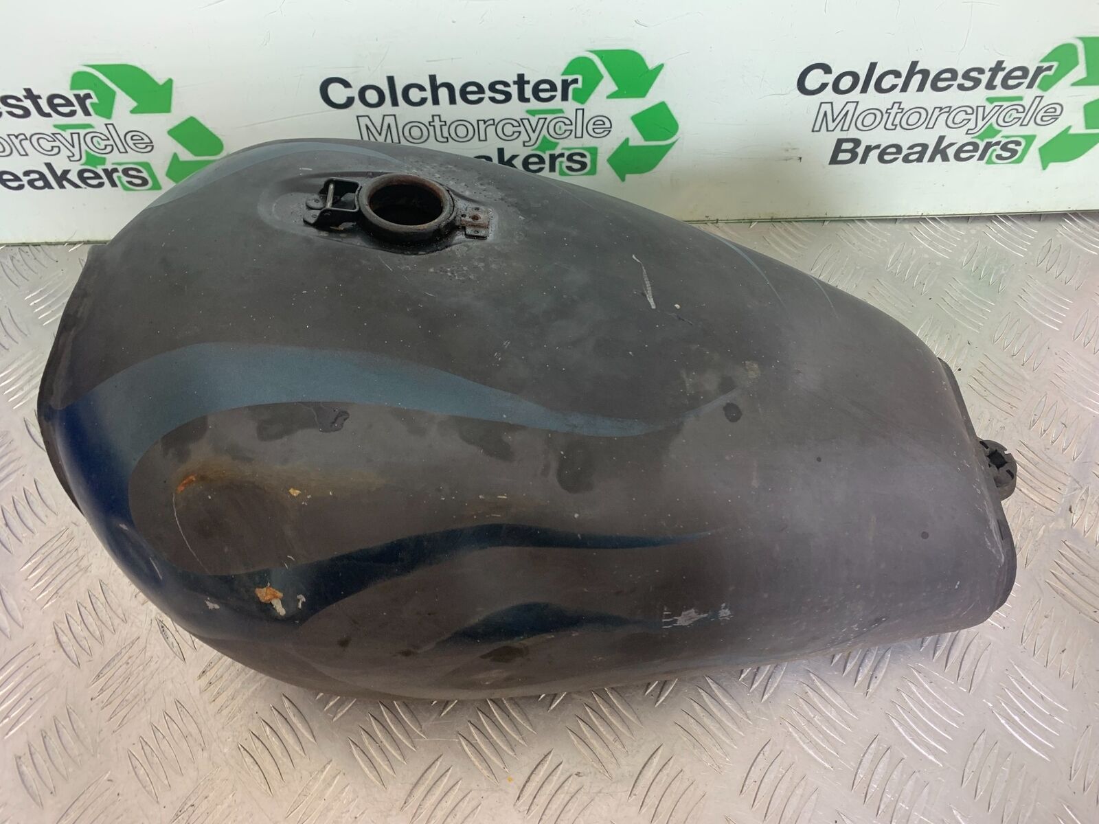 YAMAHA XS1100 MIDNIGHT SPECIAL PETROL TANK  YEAR 1980-1982 (CMB1122)