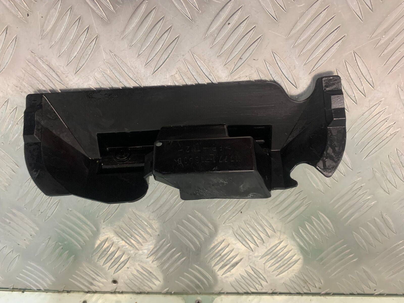 SUZUKI SV1000 SV 1000 K3 INFILL PANEL  YEAR 2004 (STOCK 970)