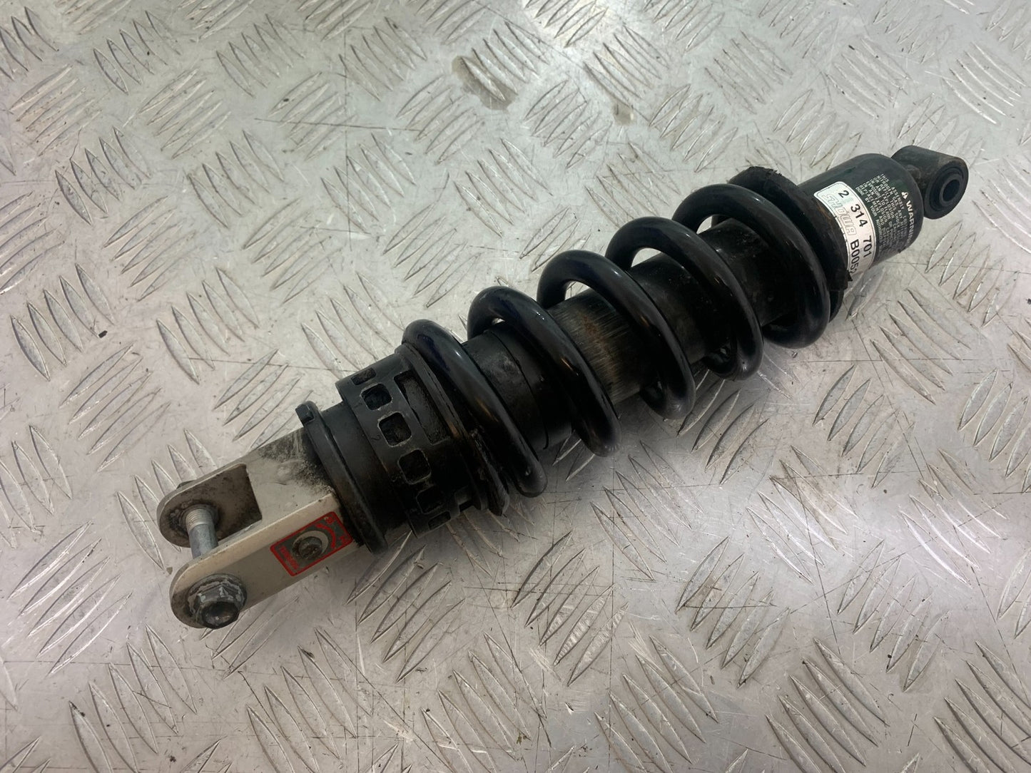 BMW R850 R R850R REAR SHOCK YEAR 1994-2002 (CMB1170)
