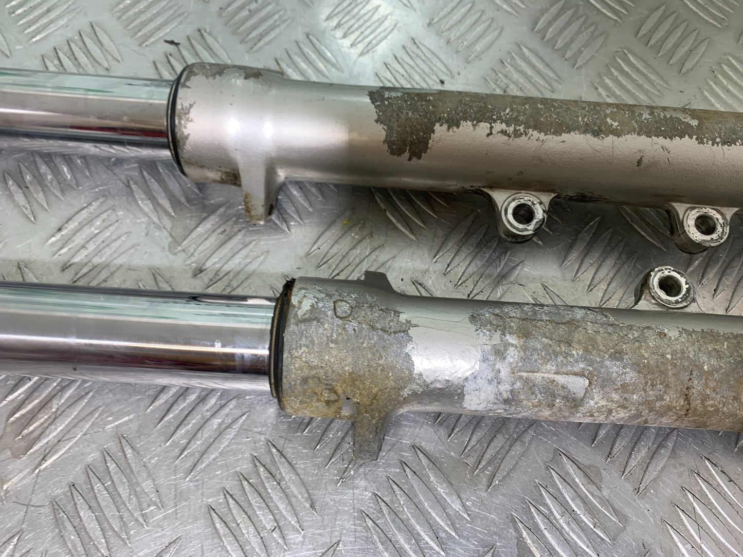 SUZUKI GSF1200  GSF 1200 BANDIT FORKS  YEAR 1997-2000 (CMB1149)