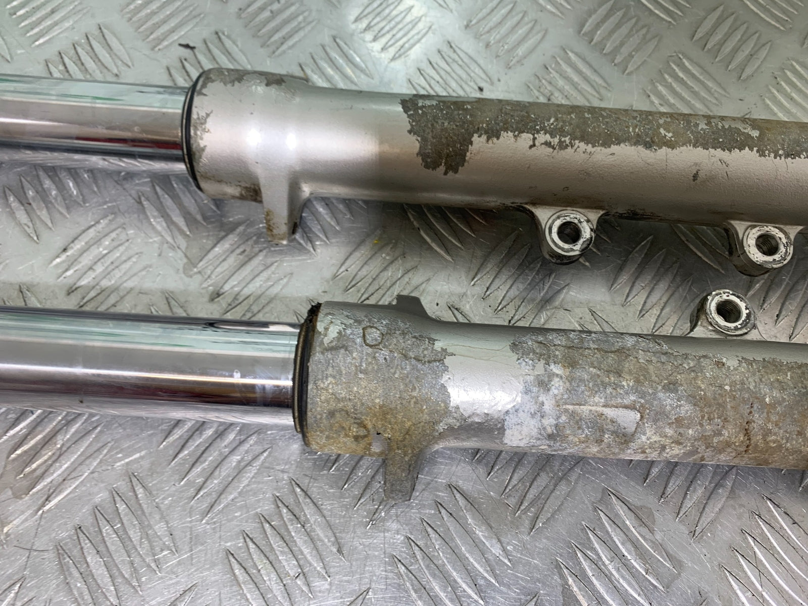 SUZUKI GSF1200  GSF 1200 BANDIT FORKS  YEAR 1997-2000 (CMB1149)