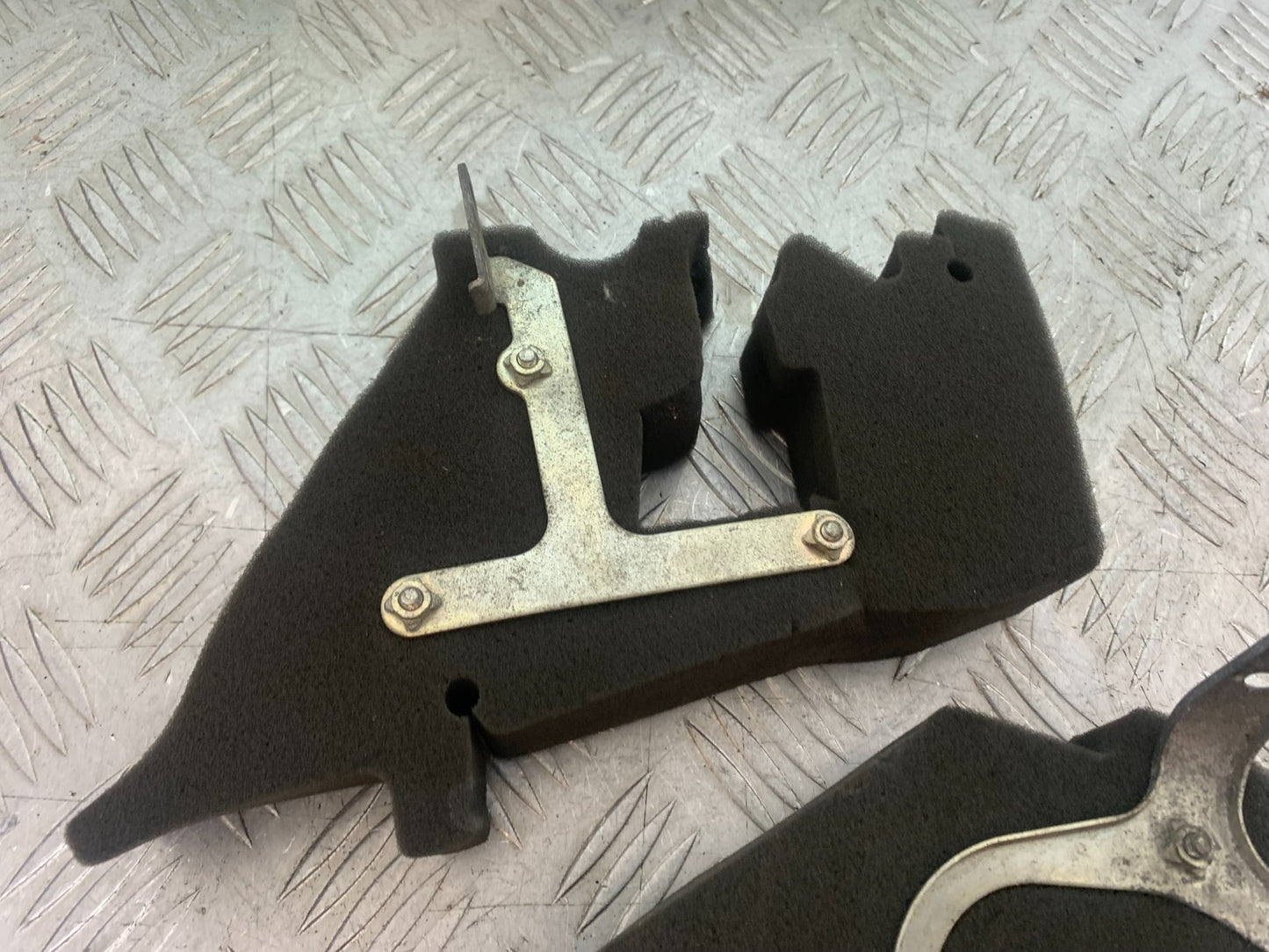 KAWASAKI GTR1400 GTR 1400 LEFT AND RIGHT FOAM INFILLS   YEAR 2007-2009 (CMB1174)