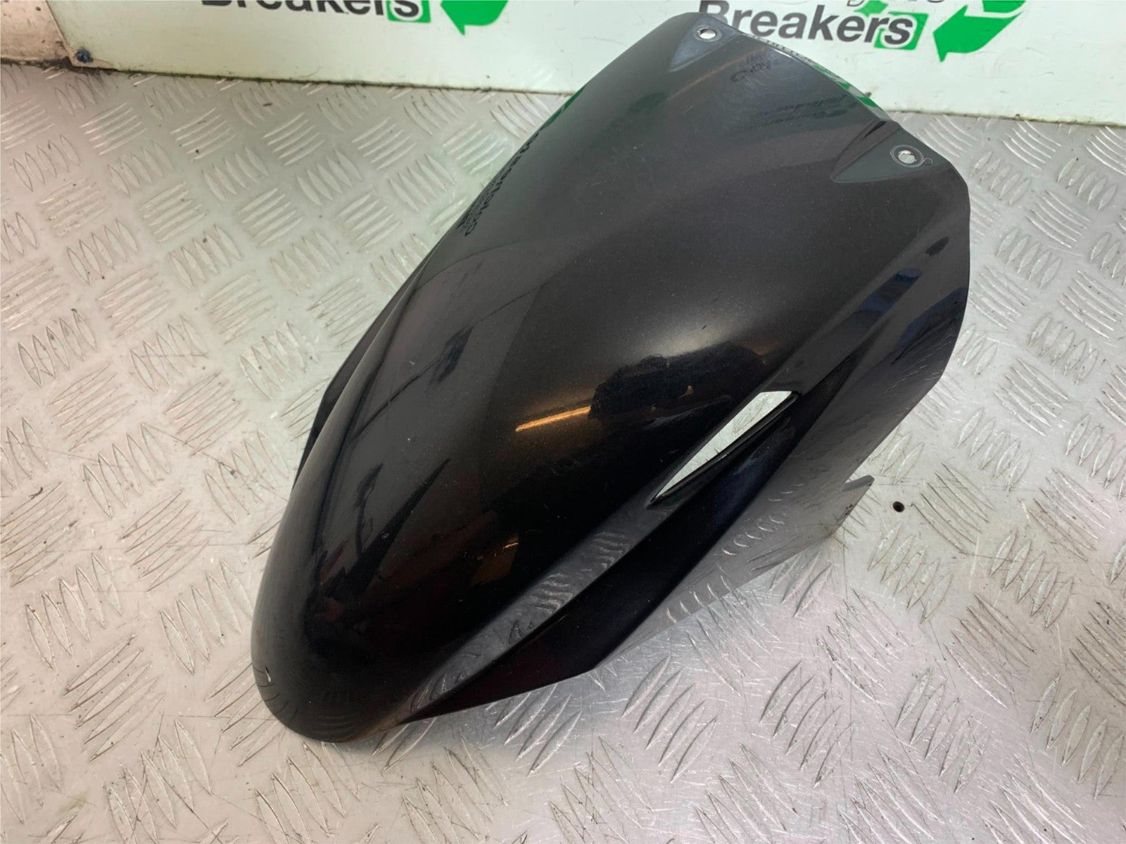 TRIUMPH 1050 SPRINT ST FRONT MUDGUARD  2003-2011 (CMB1285)
