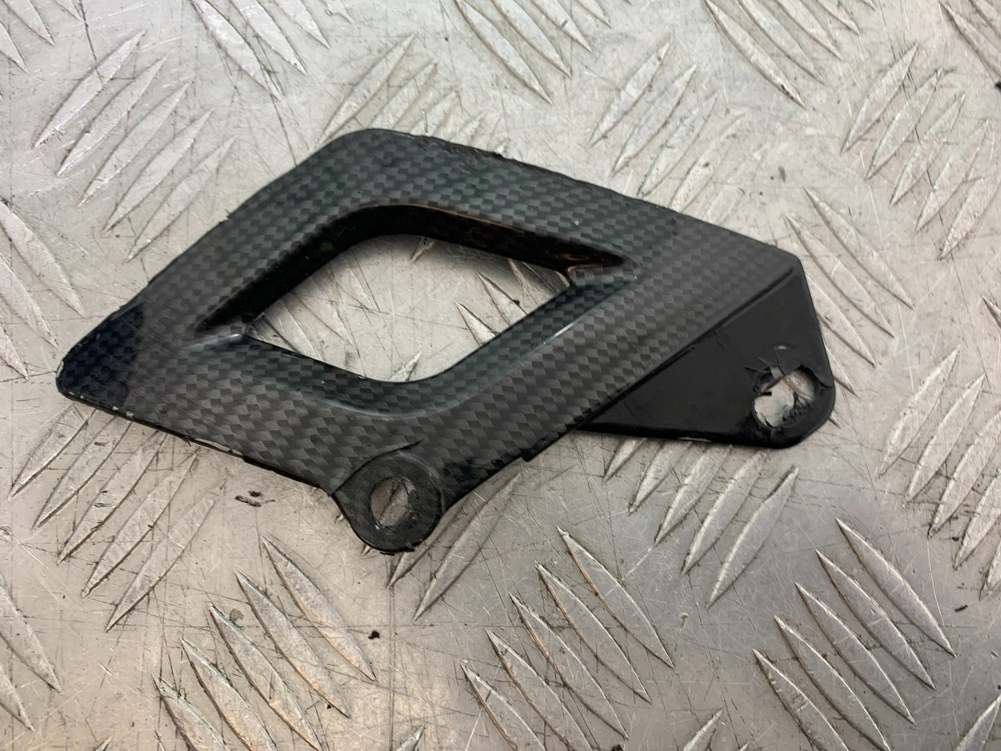 APRILIA TUONO 1000 V4R HEEL PLATE  YEAR 2011-13  (CMB1316)