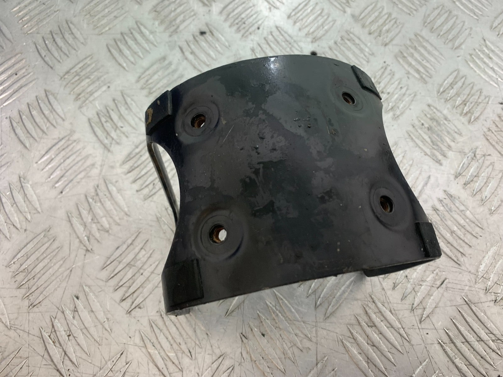 BSA 650 GOLD STAR FRONT MUDGUARD BRACE   YEAR 2022-2025 (CMB1262)