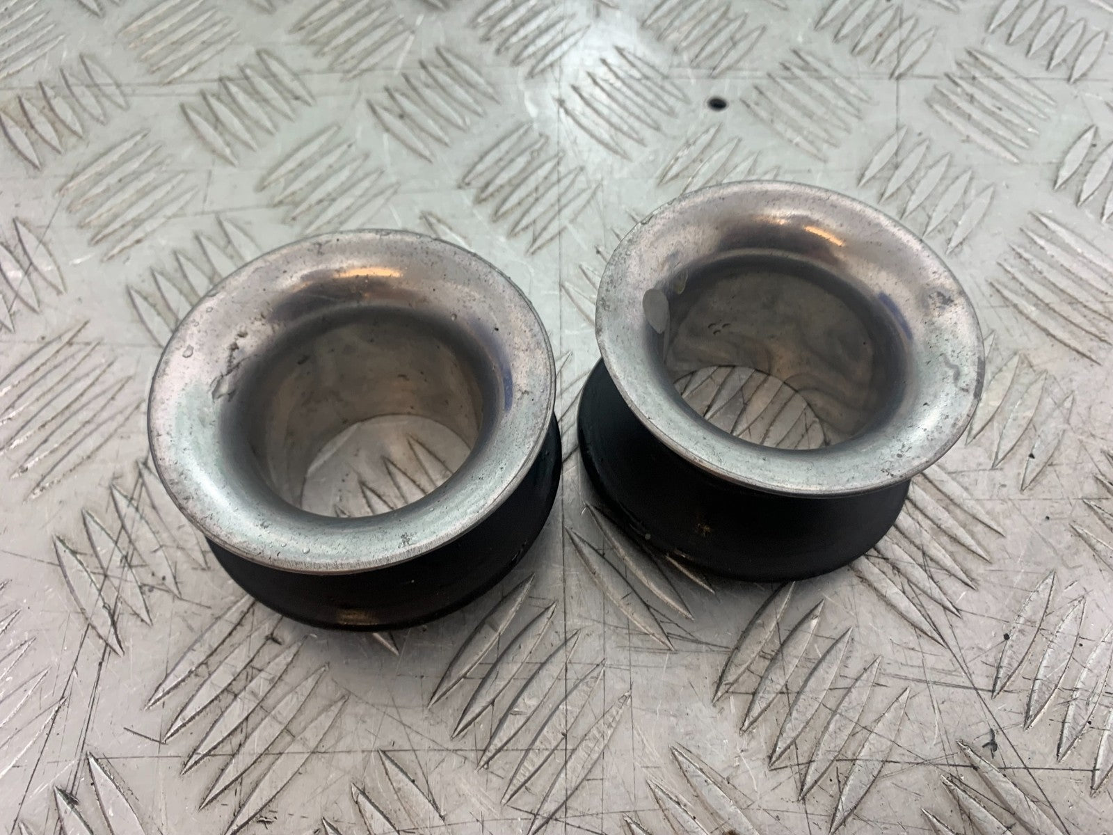 DUCATI 996 SPS 748 916 998 VELOCITY STACKS  1999-2000 (CMB1209)
