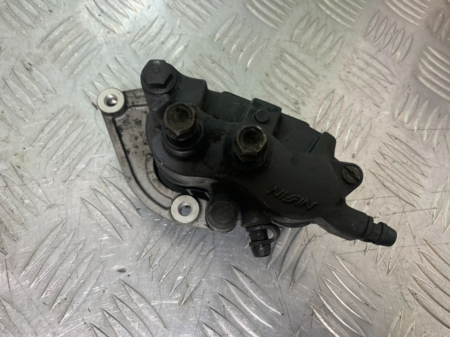 HONDA VFR800 PRE V-TEC REAR CALIPER  YEAR 1998-2001 (CMB1233)