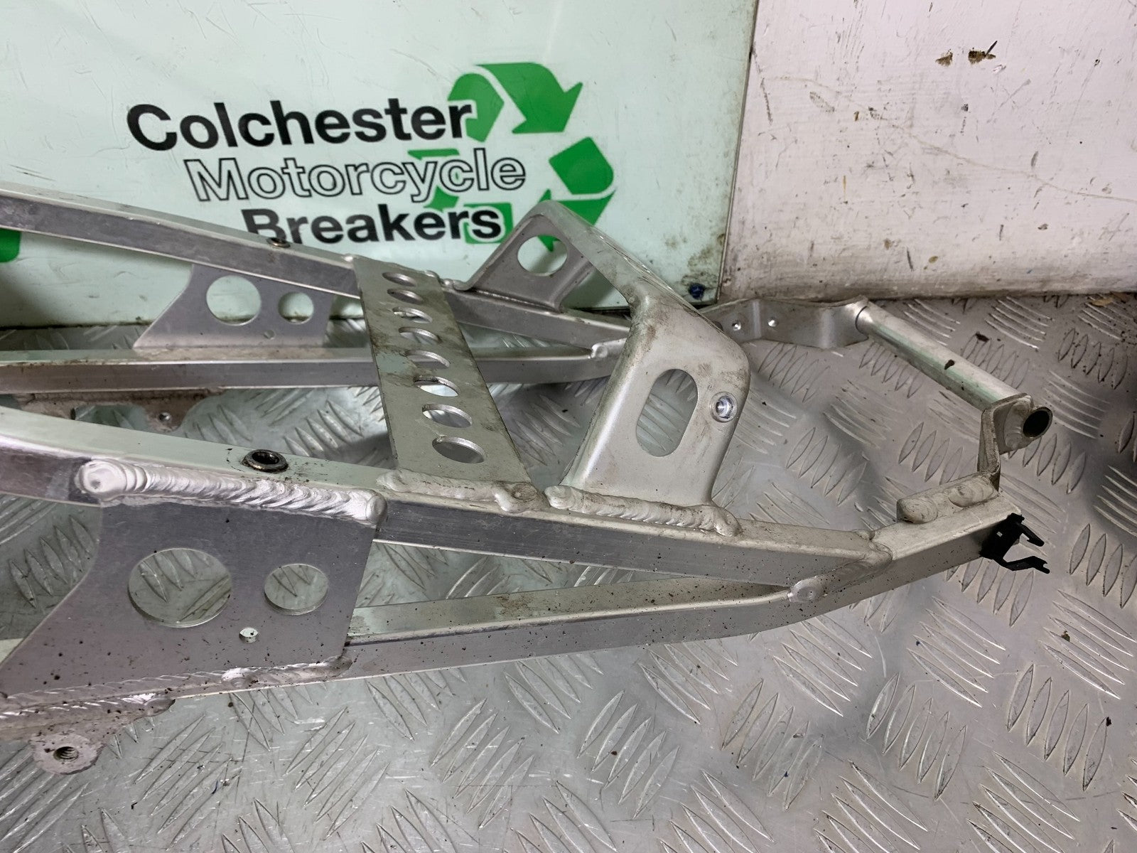 YAMAHA YZF R1 4XV FRAME REG LOG BOOK YEAR 1998-99 (CMB1291)