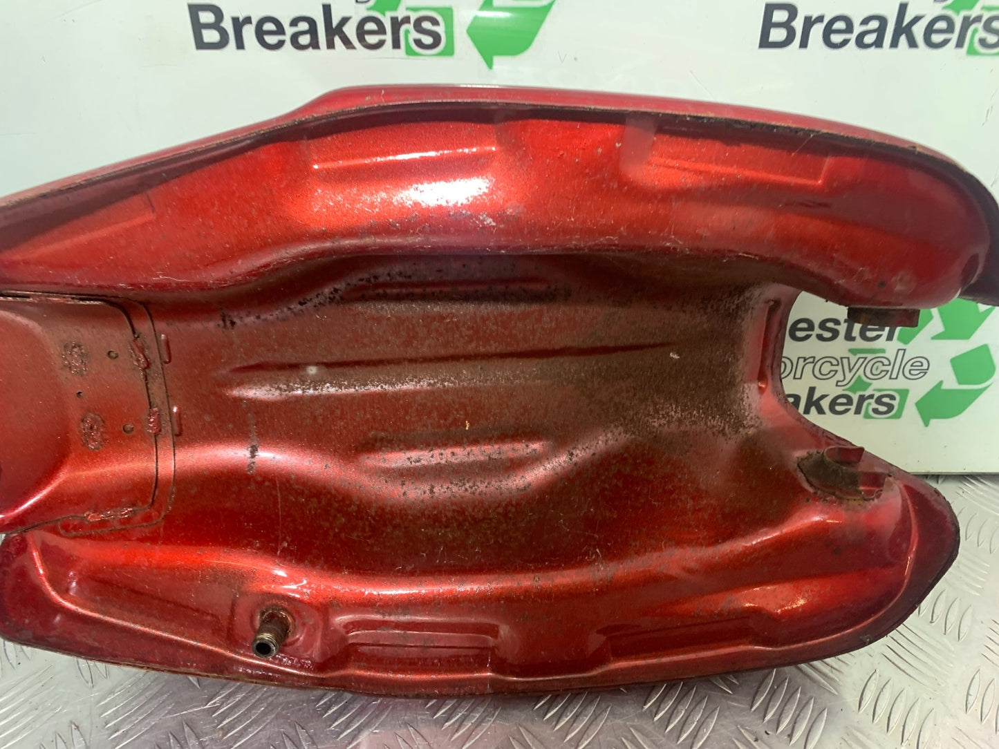 HONDA CX500 CX 500 PETROL TANK YEAR 1978 1981 (CMB1137)