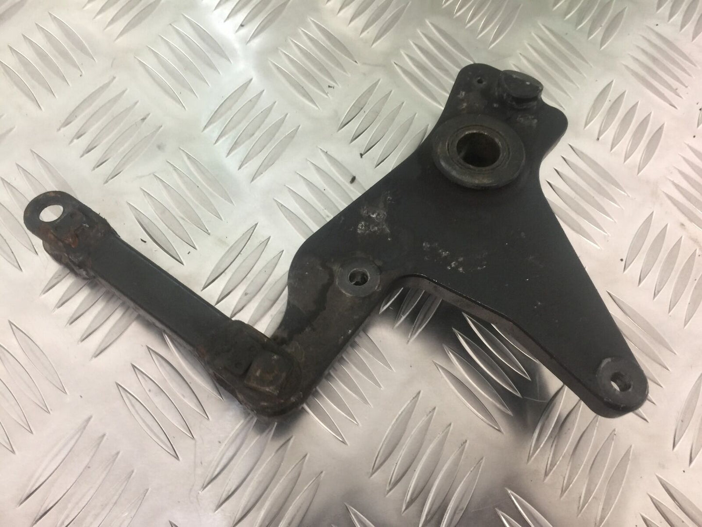 KAWASAKI Z1000 SX REAR CALIPER BRACKET    YEAR 2011-13 (STOCK 911)