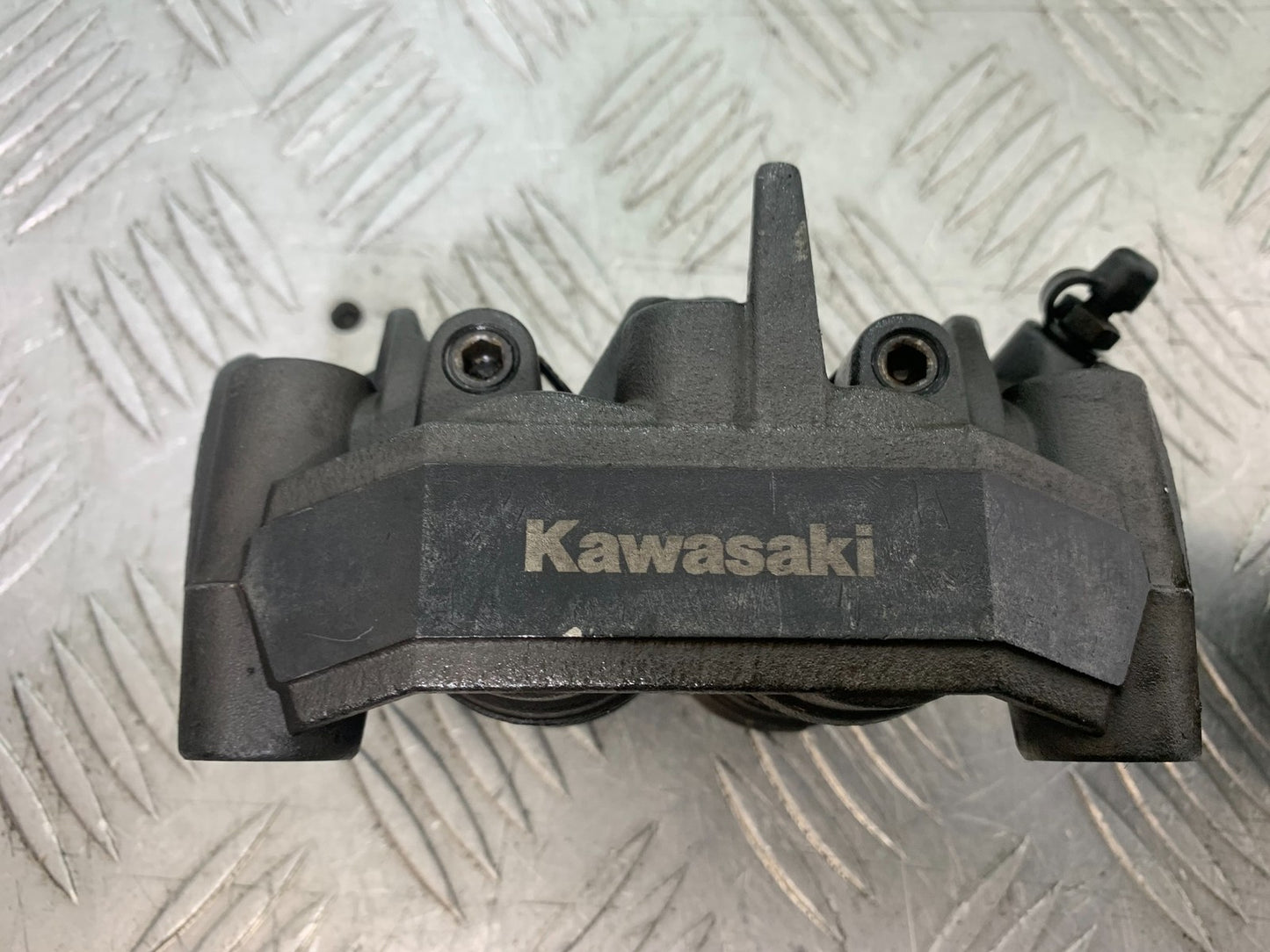 KAWASAKI Z1000 SX FRONT BRAKE CALIPERS  YEAR 2014-16 (CMB1264)