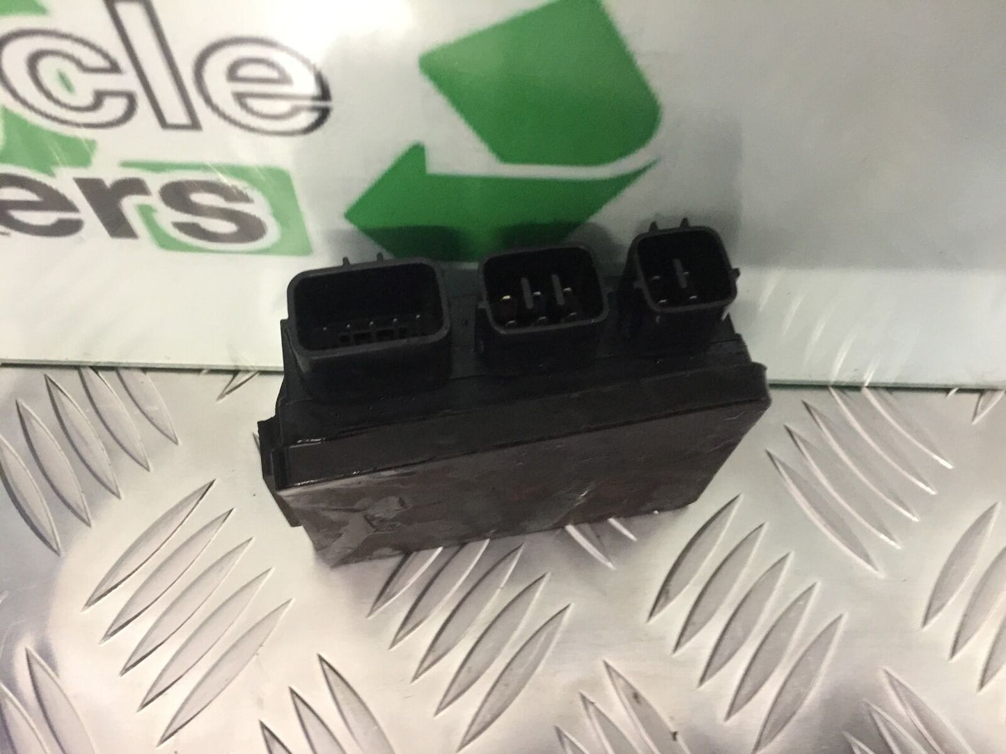 KAWASAKI VN 650 VULCAN MAIN RELAY  YEAR 2017-2021 (STOCK 924)