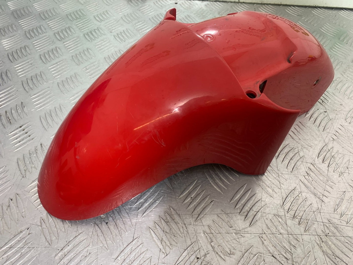 KAWASAKI GPZ600 GPZ 600 FRONT MUDGUARD  YEAR 1988-90  (CMB1258)