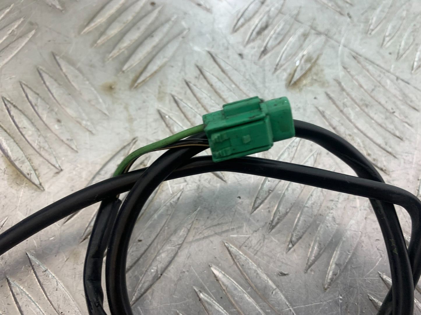 SUZUKI GSF600 GSF 600 BANDIT SIDE STAND SWITCH YEAR 2001-2003 (CMB1157)