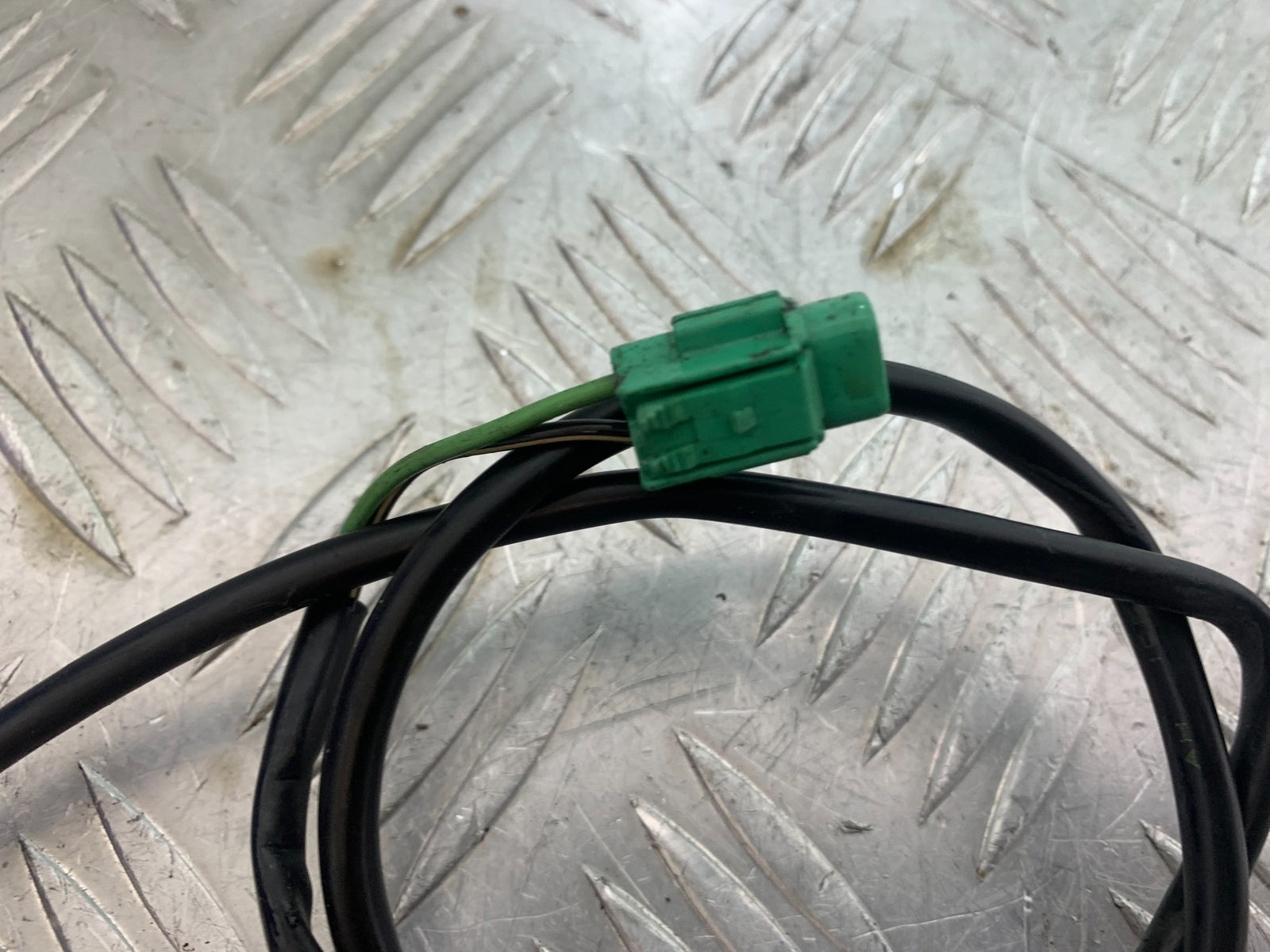 SUZUKI GSF600 GSF 600 BANDIT SIDE STAND SWITCH YEAR 2001-2003 (CMB1157)