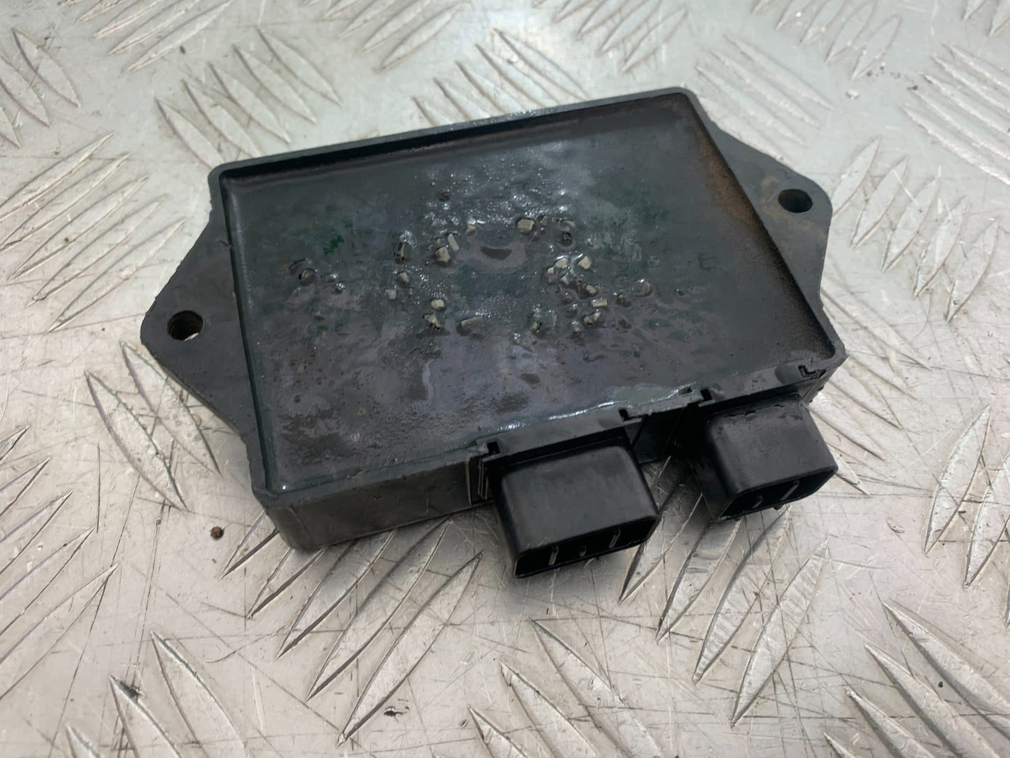 YAMAHA FZS600 FAZER 600 CDI UNIT  YEAR 1998-2001 (CMB1267)