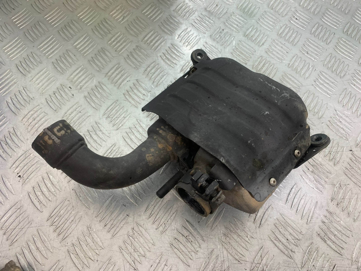 BSA 650 GOLD STAR EXHAUST COLLECTOR BOX   YEAR 2022-2025 (CMB1262)