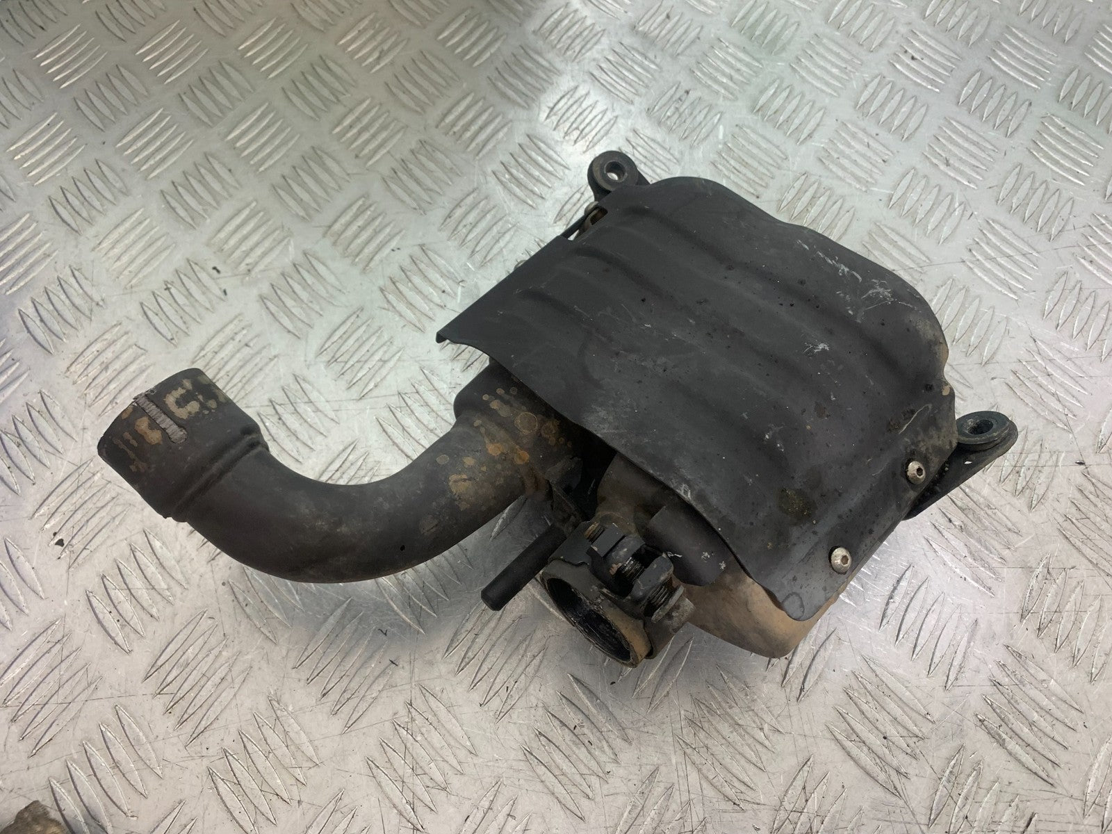 BSA 650 GOLD STAR EXHAUST COLLECTOR BOX   YEAR 2022-2025 (CMB1262)