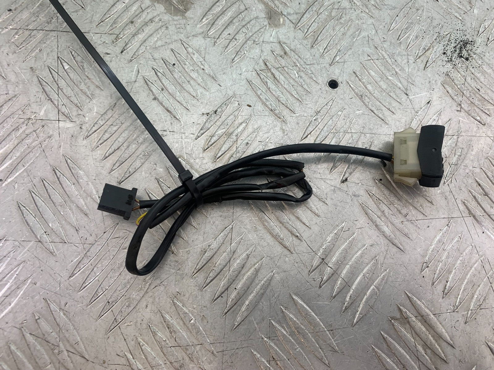 BMW R850 R R850R HAZZARD SWITCH  YEAR 1994-2002 (CMB1170)