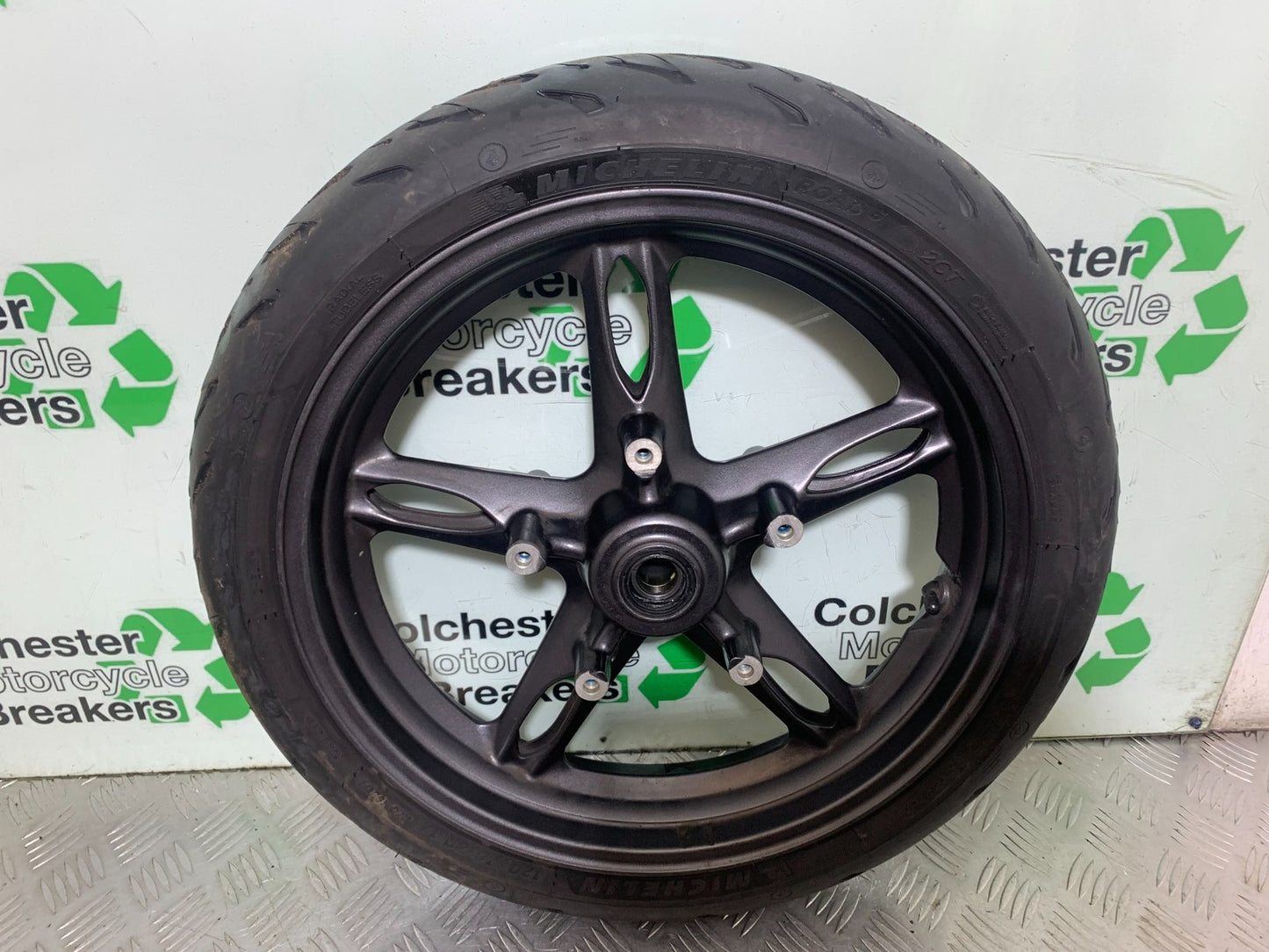 TRIUMPH 1050 SPRINT GT FRONT WHEEL (GOOD TYRE)  YEAR 2010-2016 (CMB1250)