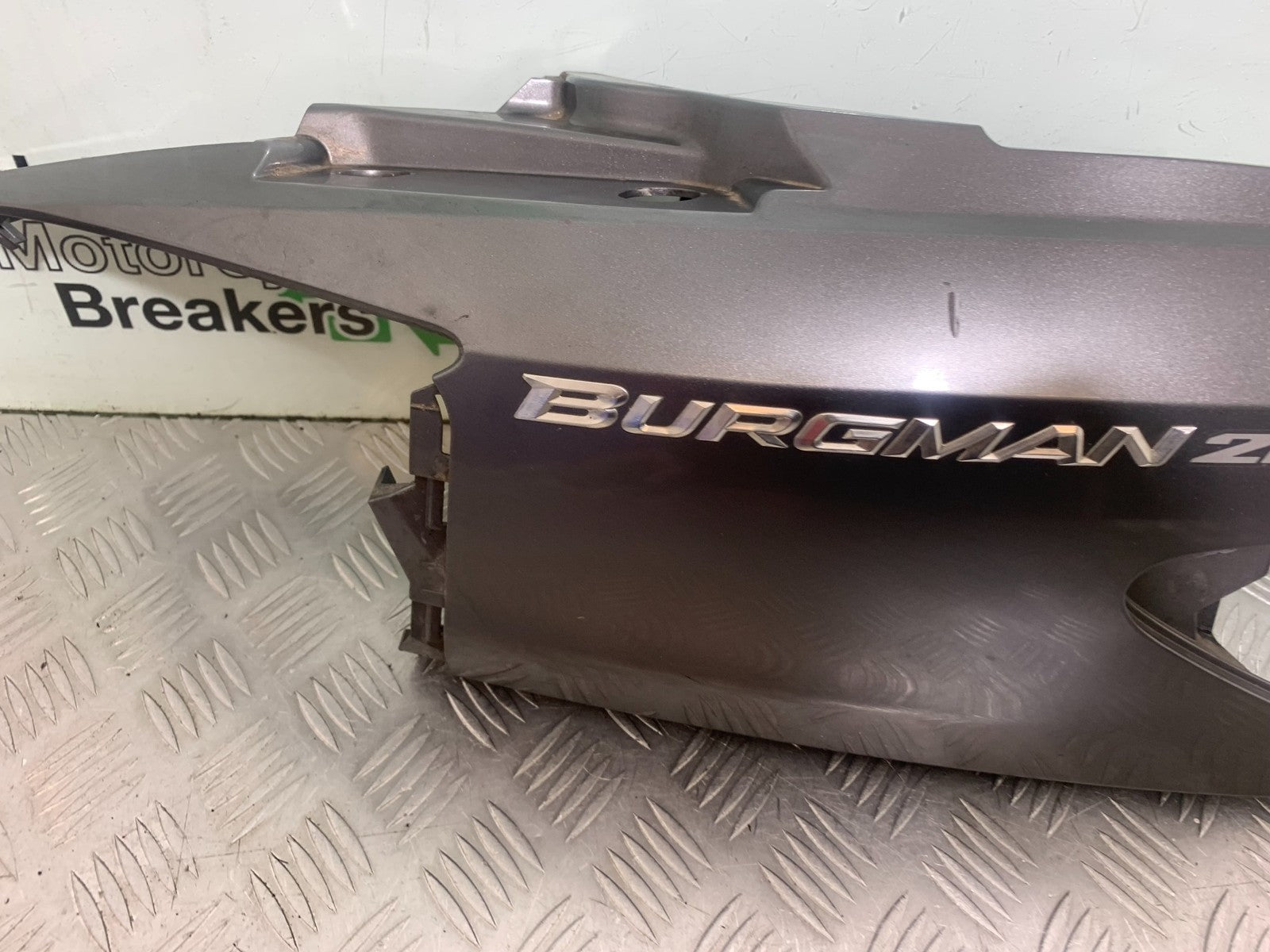 SUZUKI AN 200 UH 200 SEAT PANEL   YEAR 2007-2009 (CMB1256)