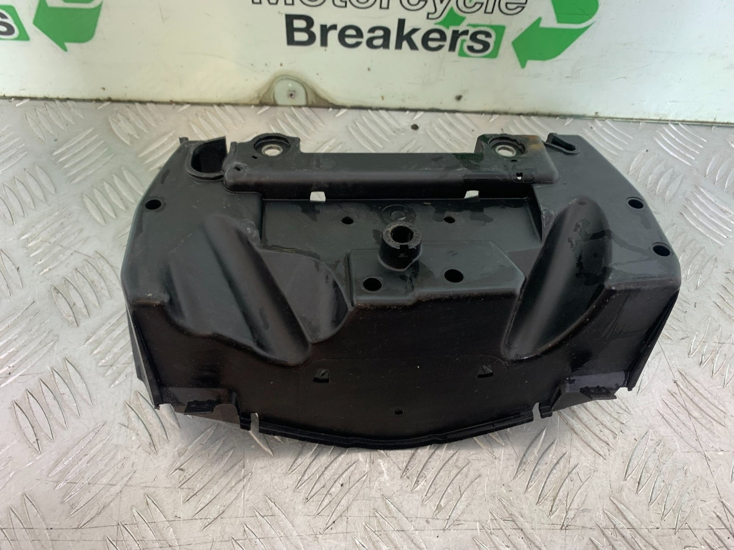 KTM RC125 RC 125 HEADLIGHT COVER YEAR 2017-2022 (CMB 1244)