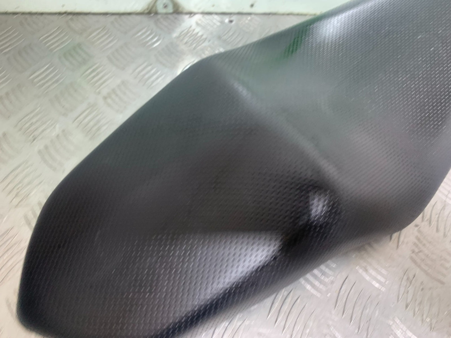 YAMAHA XJ6 XJ6-S SEAT  YEAR 2009-2015  (CMB1212)