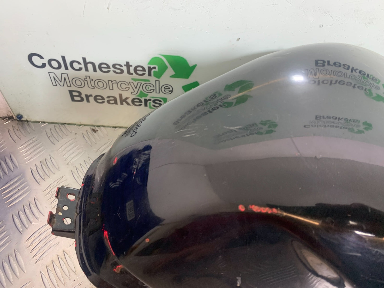 HONDA VFR750 VFR 750 F PETROL TANK   YEAR 1994-1997 (CMB1156)