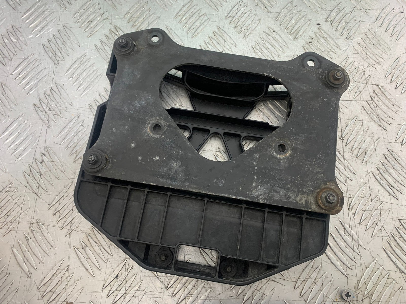 HONDA NT 700 V DEAUVILLE TOP BOX RACK   YEAR 2006-2011 (CMB1211)
