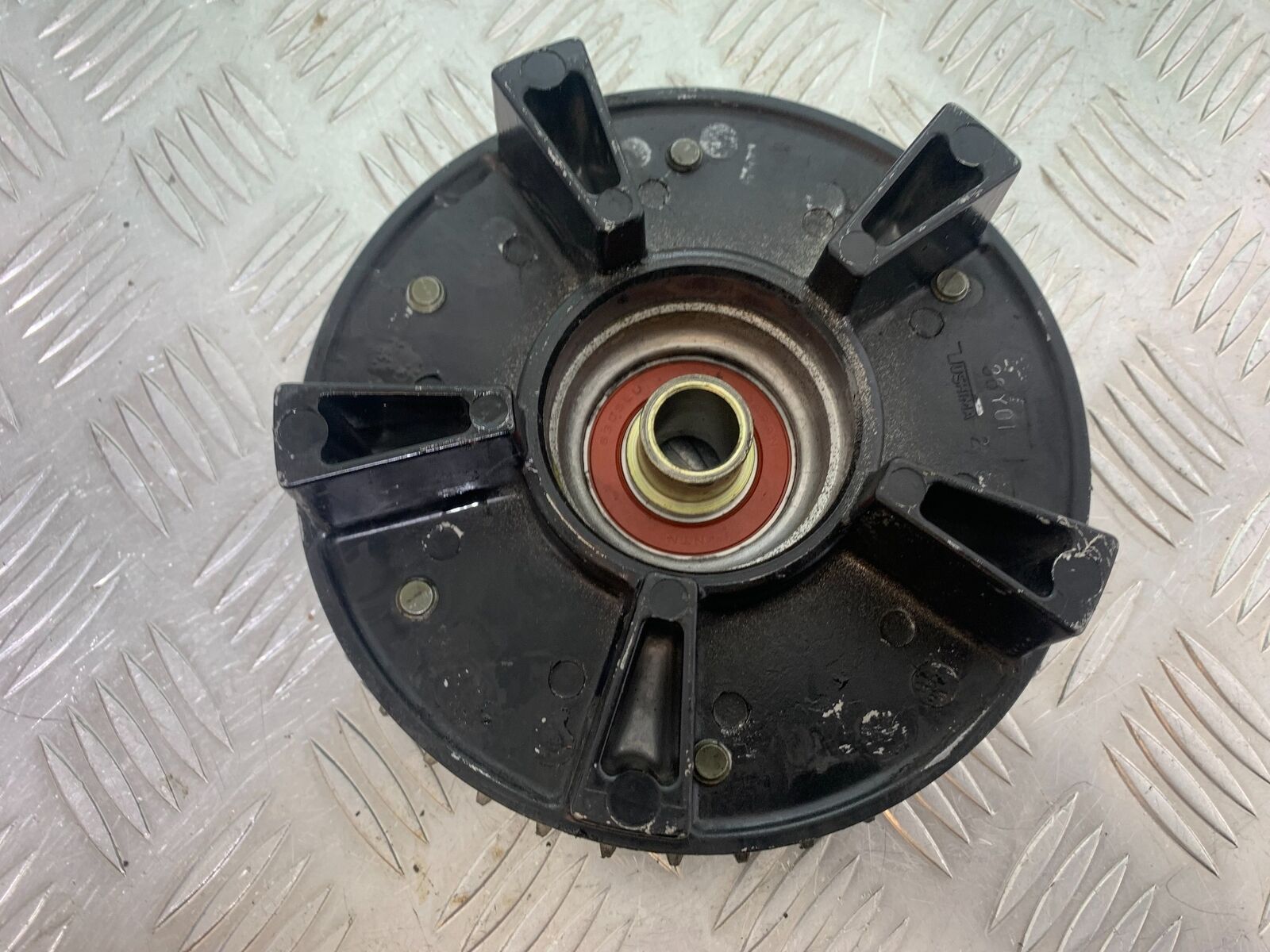 YAMAHA XJR1300 XJR 1300 REAR SPROCKET CARRIER   YEAR 1999-2003 (CMB1055)