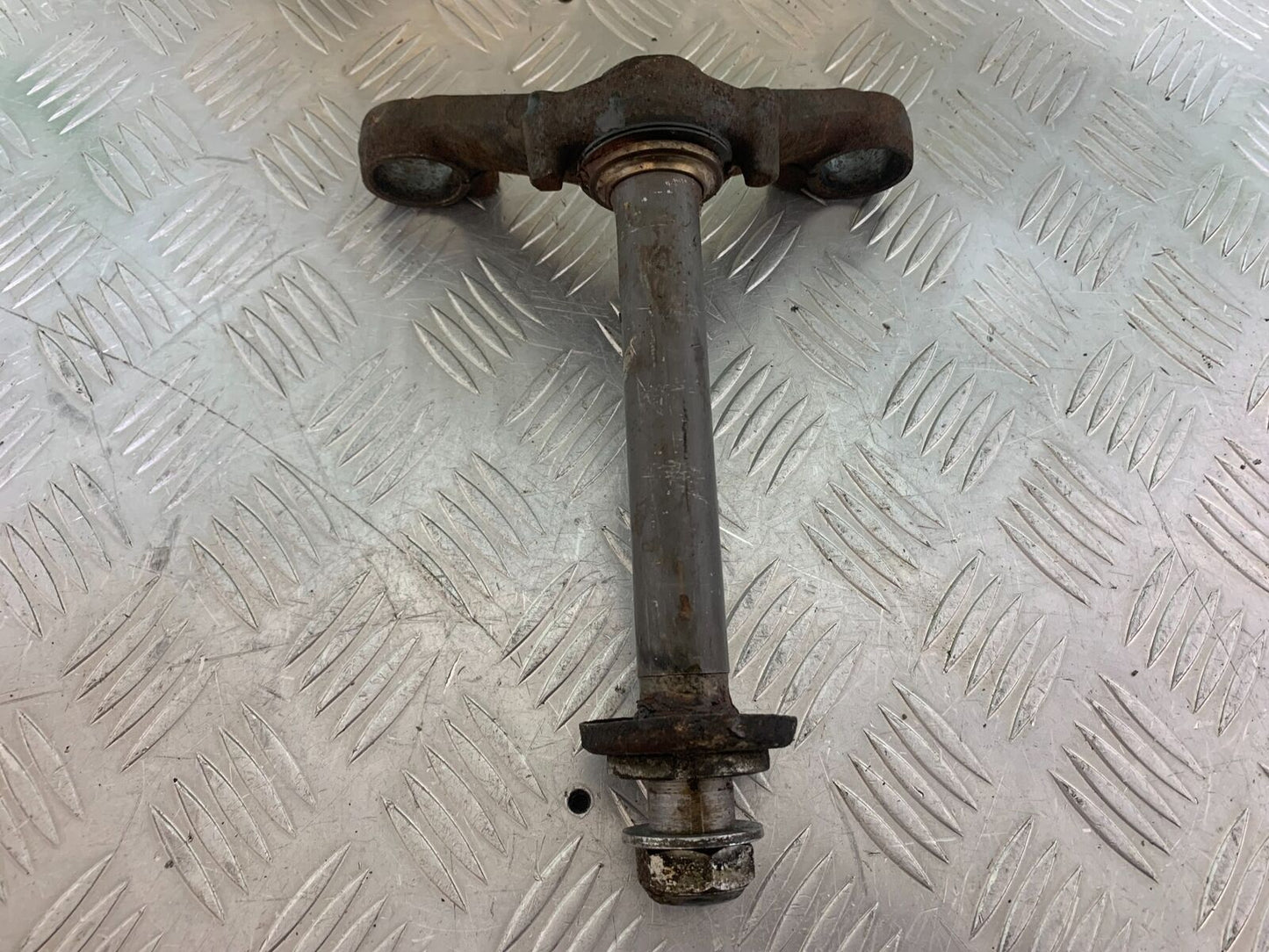 HONDA CX500 CX 500 BOTTOM YOKE   YEAR 1980 (CMB1131)