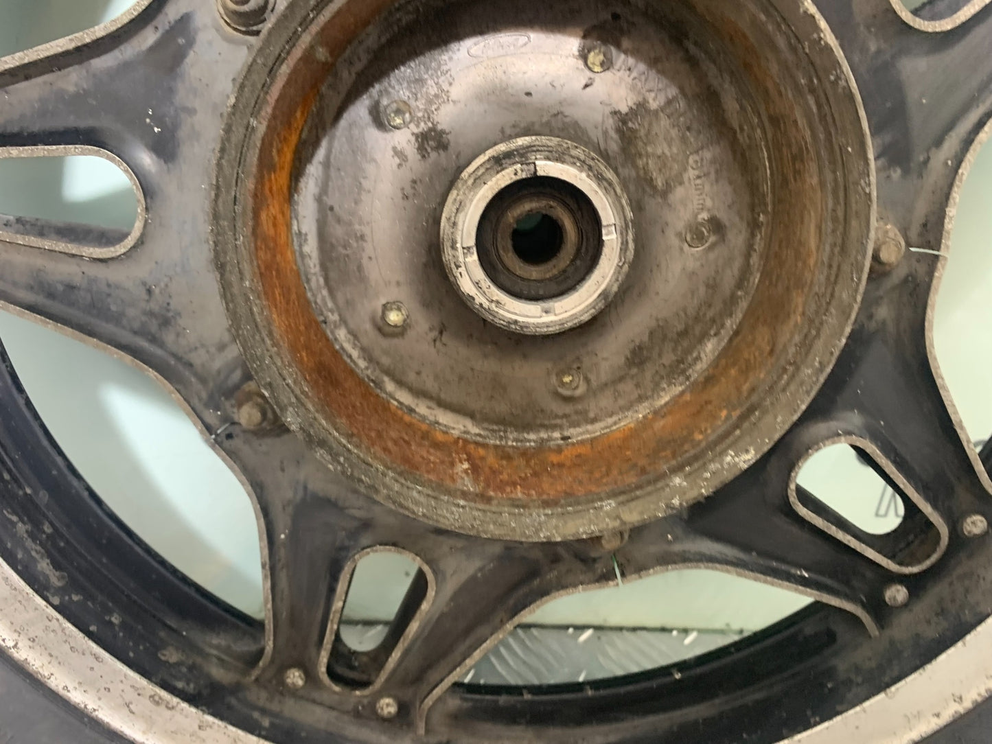 HONDA CX500 CX 500 REAR WHEEL (NO1)  YEAR 1978 1981 (CMB1137)
