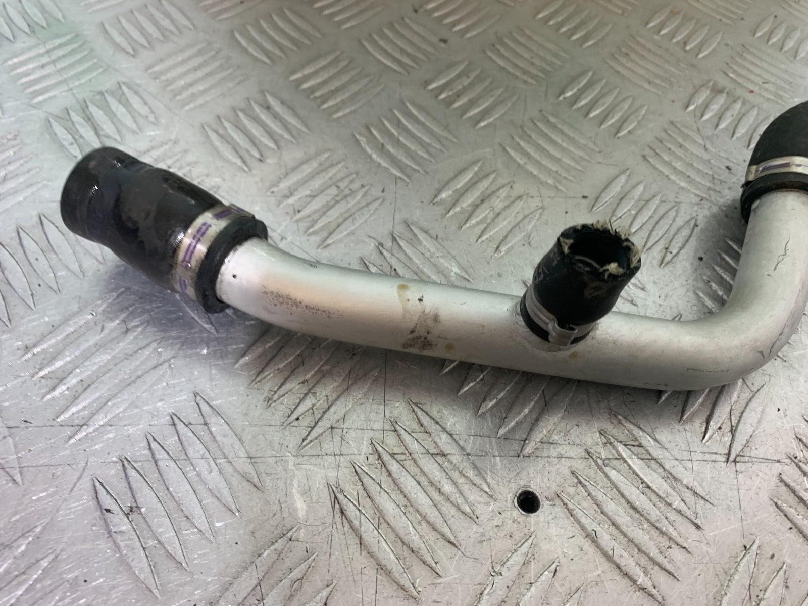 APRILIA RSV4 FACTORY WATER PIPE YEAR 2009-2012 (CMB1224)