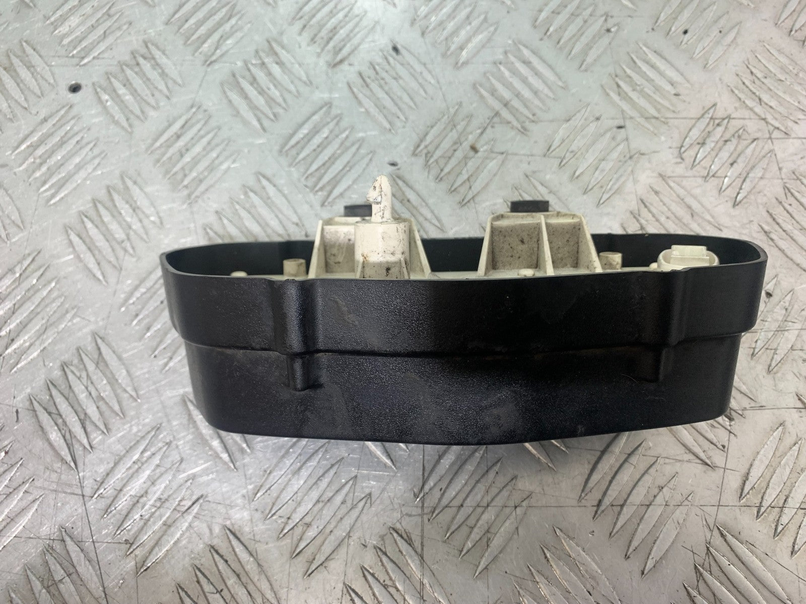 HONDA XL125 VARADERO CLOCKS SPEEDO DASH   YEAR 2001-2006  (CMB1210)