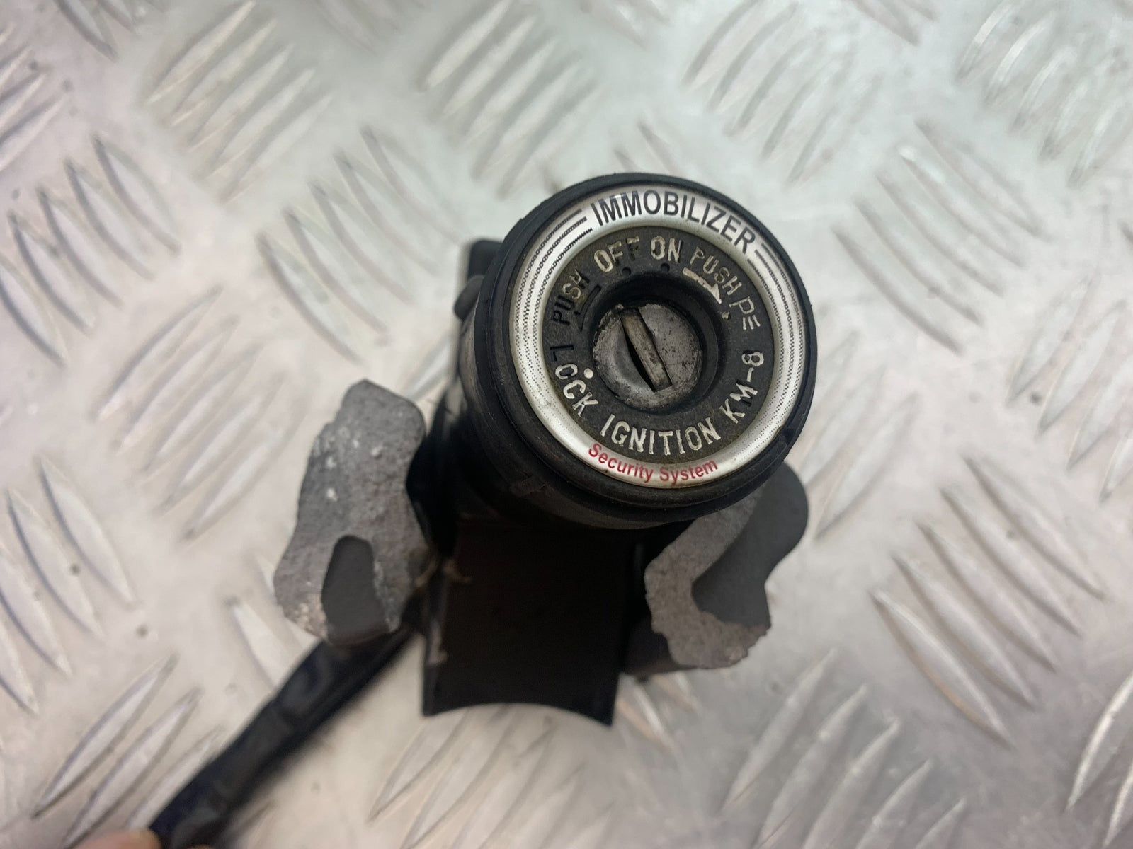 KAWASAKI ZX6R ECU LOCKS 2 KEYS YEAR 2009-2012 (CMB1136)