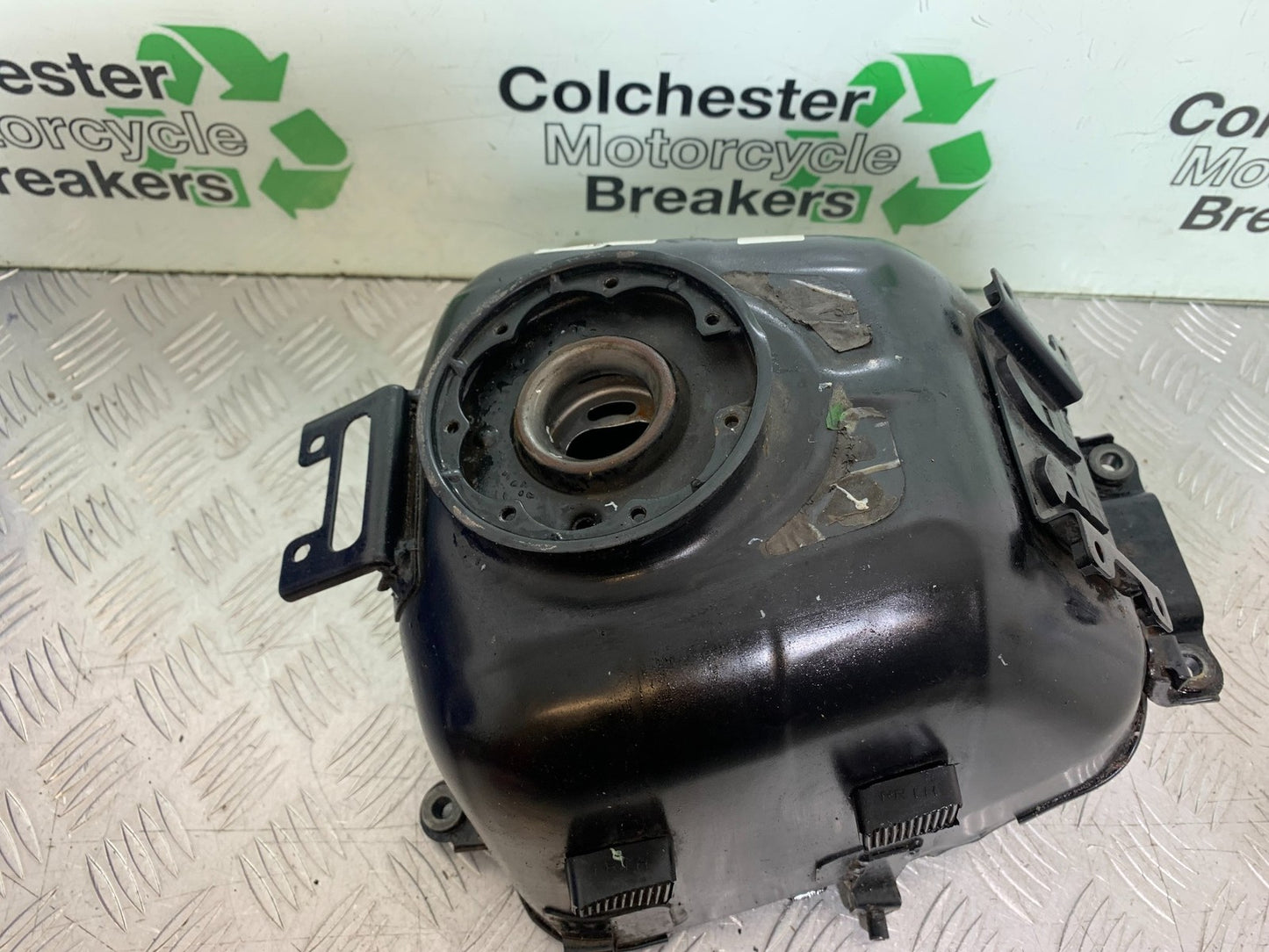 KTM RC125 RC 125 PETROL TANK  YEAR 2017-2022 (CMB 1244)