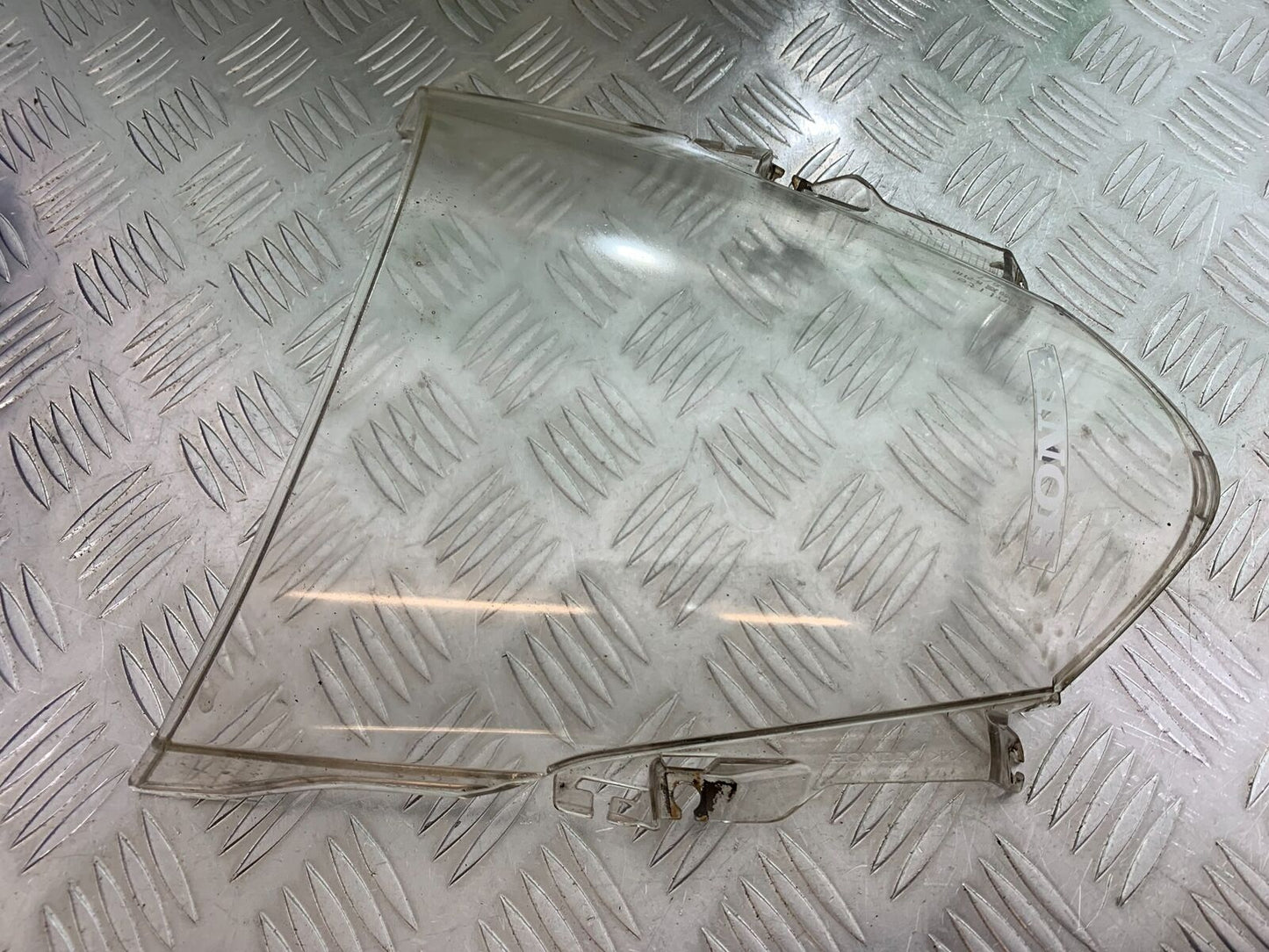 HONDA CBR500R CBR 500 R SCREEN  YEAR 2012-16 (CMB1048)