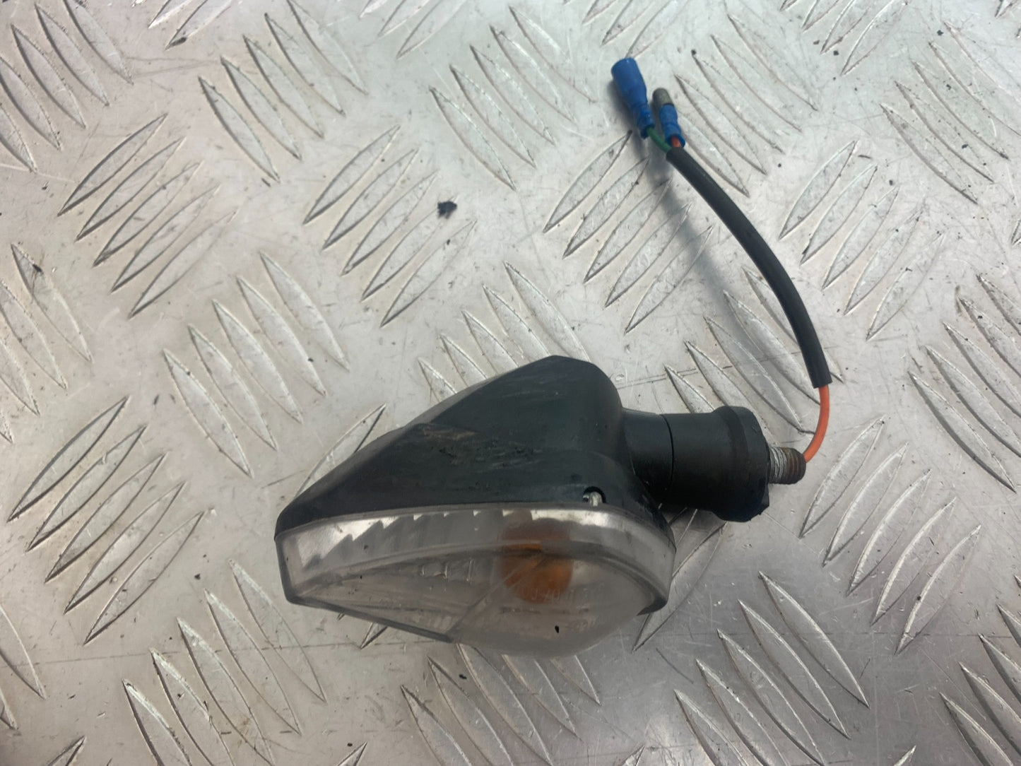 RIEJU 125 RS2 FRONT LEFT INDICATOR  YEAR 2007 (CMB1142)