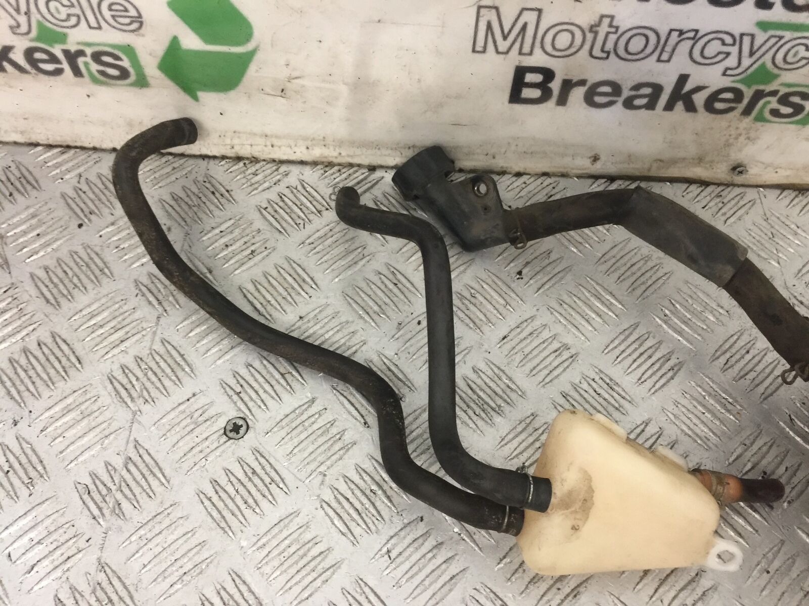 HONDA VT600 VT 600 SHADOW COOLANT BOTTLE YEAR 1996 (STOCK 747)