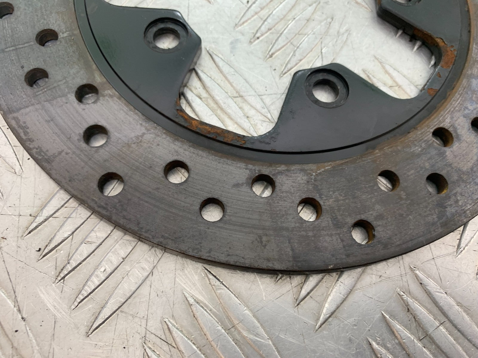SUZUKI GSF1200 GSF 1200 BANDIT REAR BRAKE DISC   YEAR 2001-2004 (CMB1188)