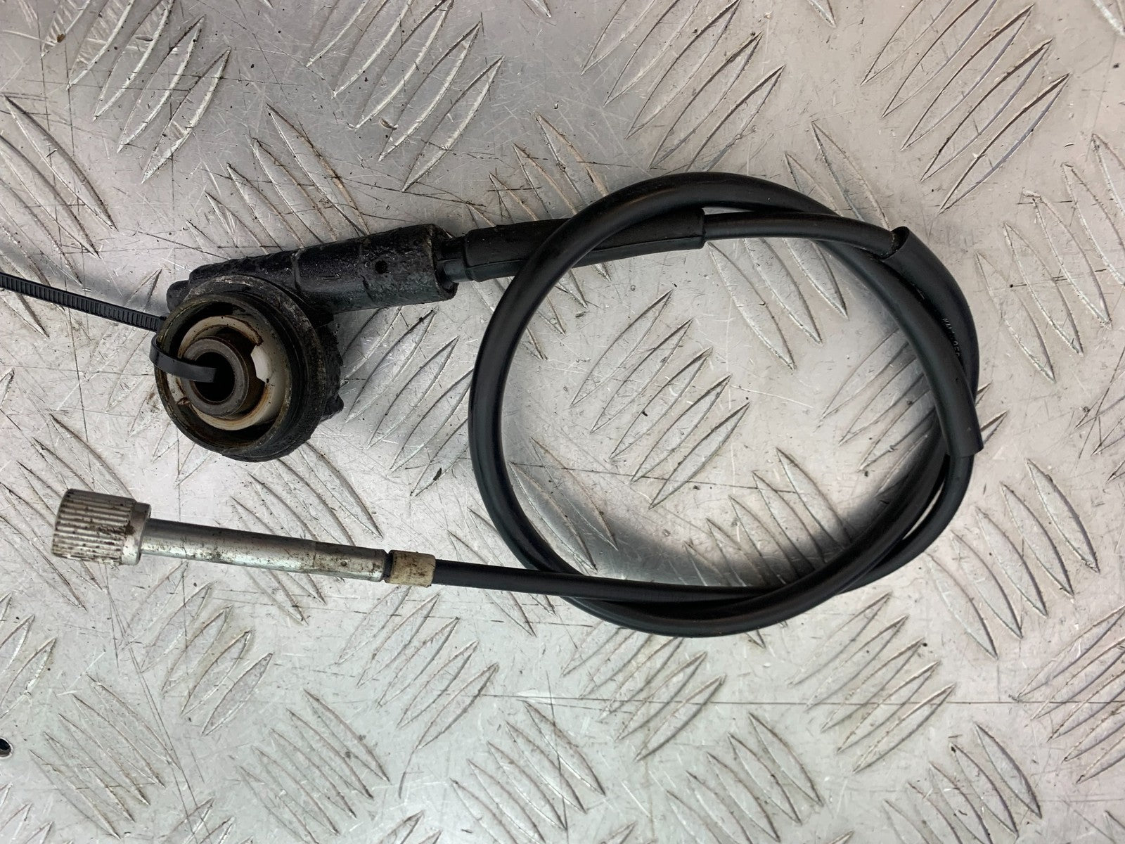 HONDA CBF125 CBF 125 SPEEDO DRIVE AND CABLE   YEAR 2009-14 (CMB1182)